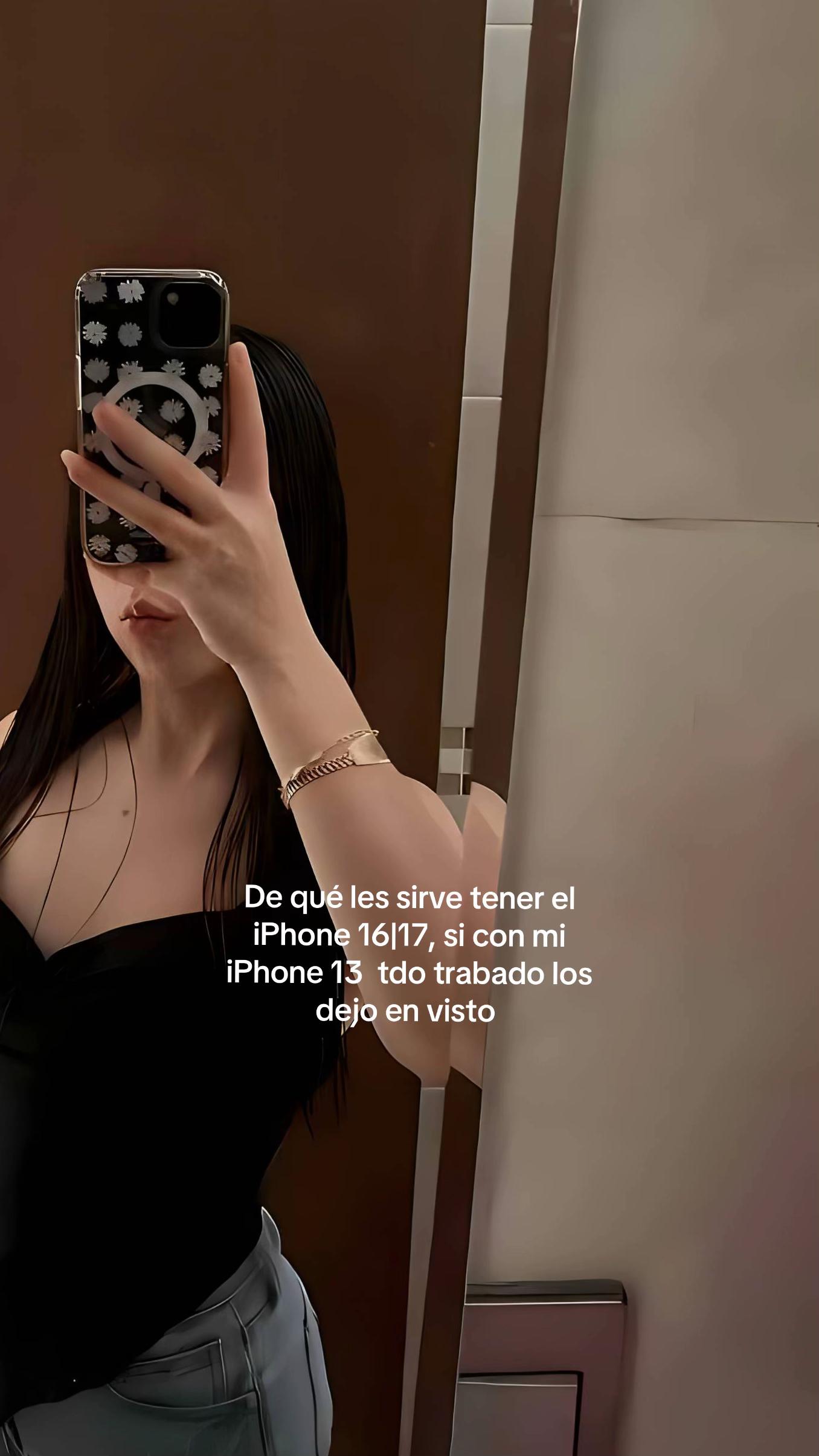 @•