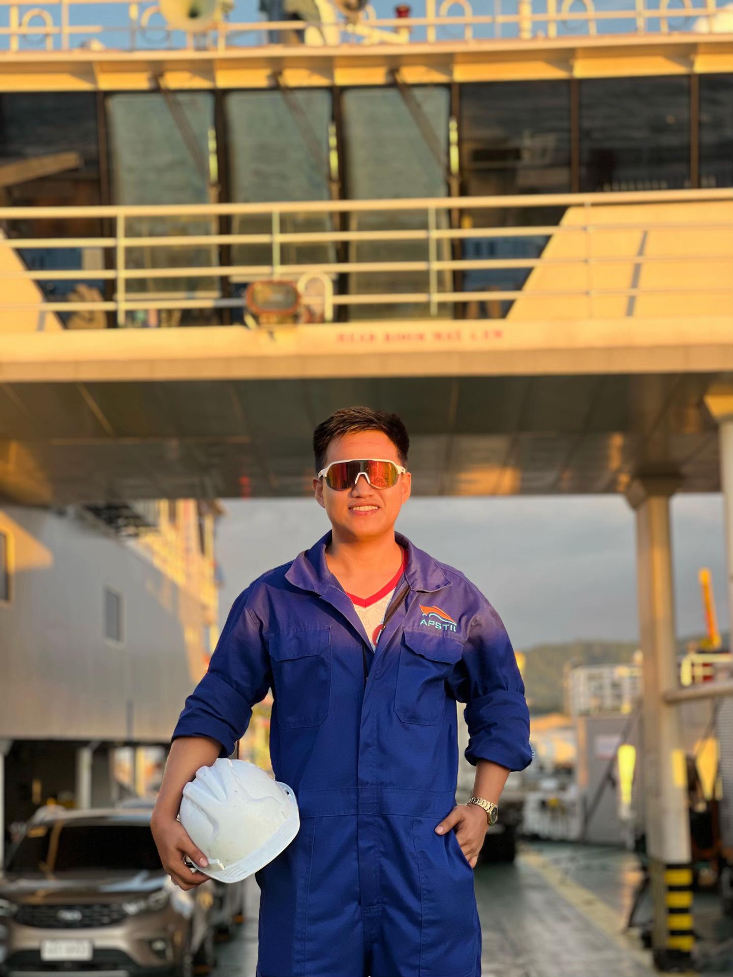 @D/C MONIS⚓️❤️