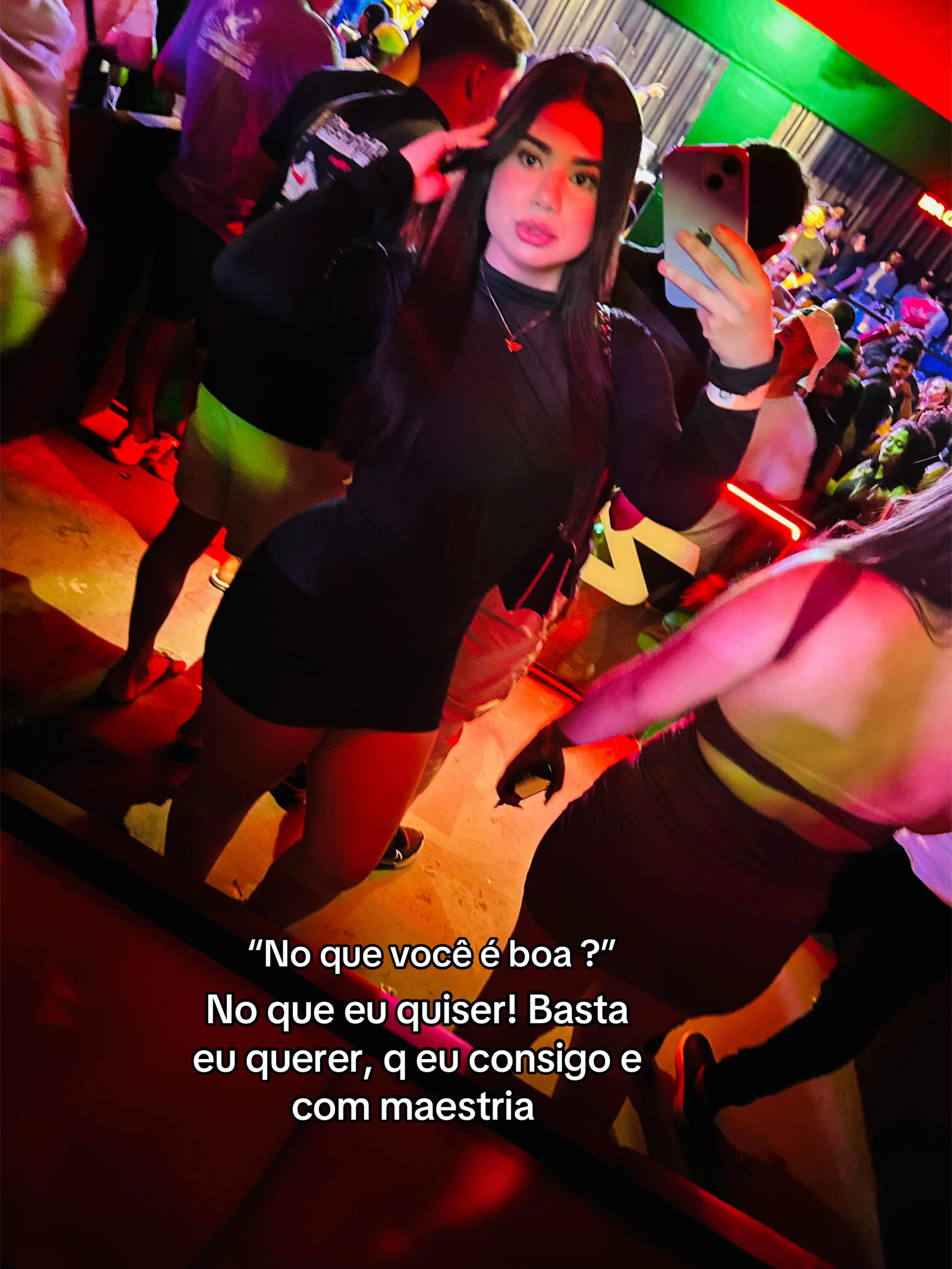 @Rafaelly
