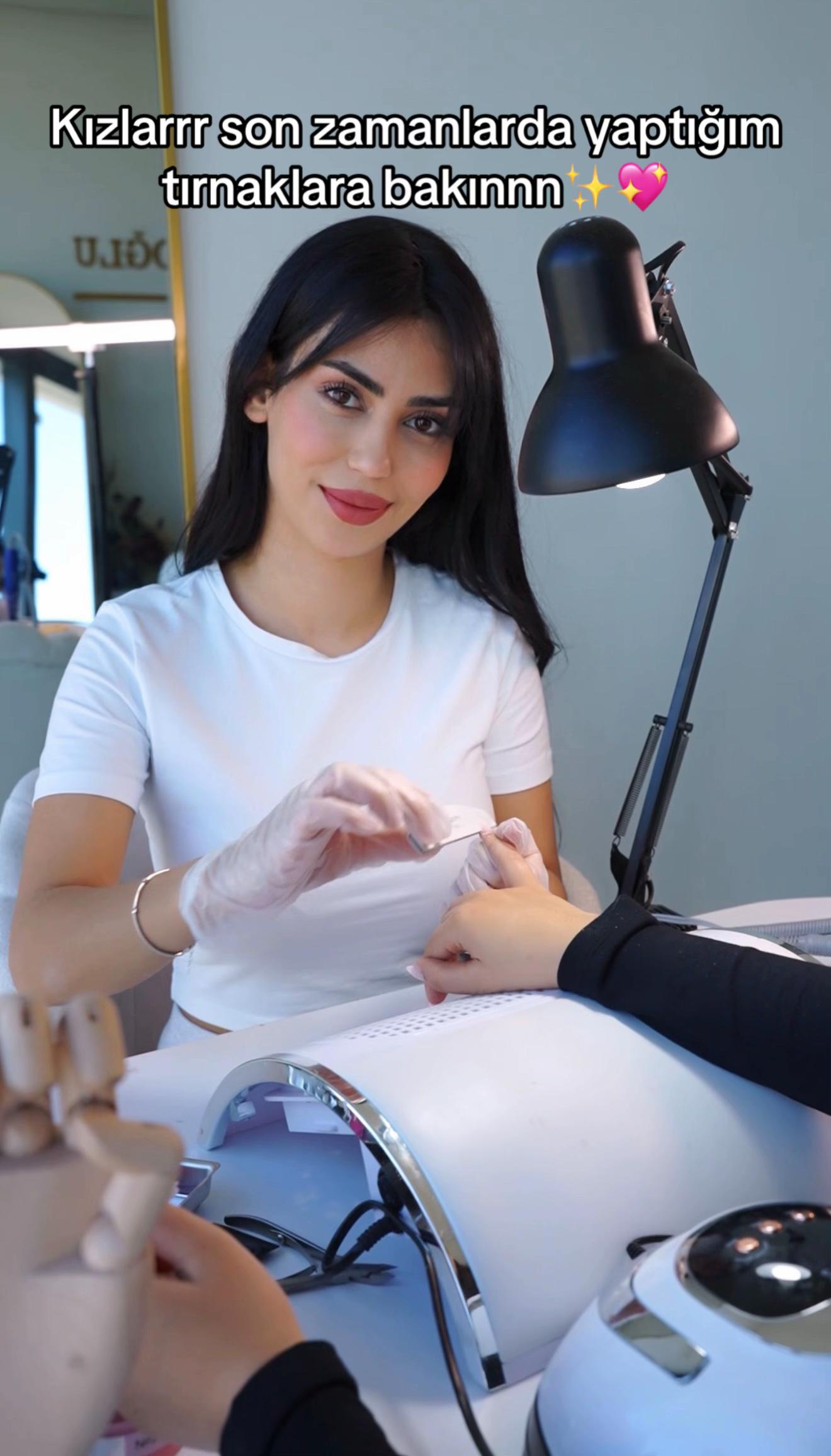 @Diclemnailbar