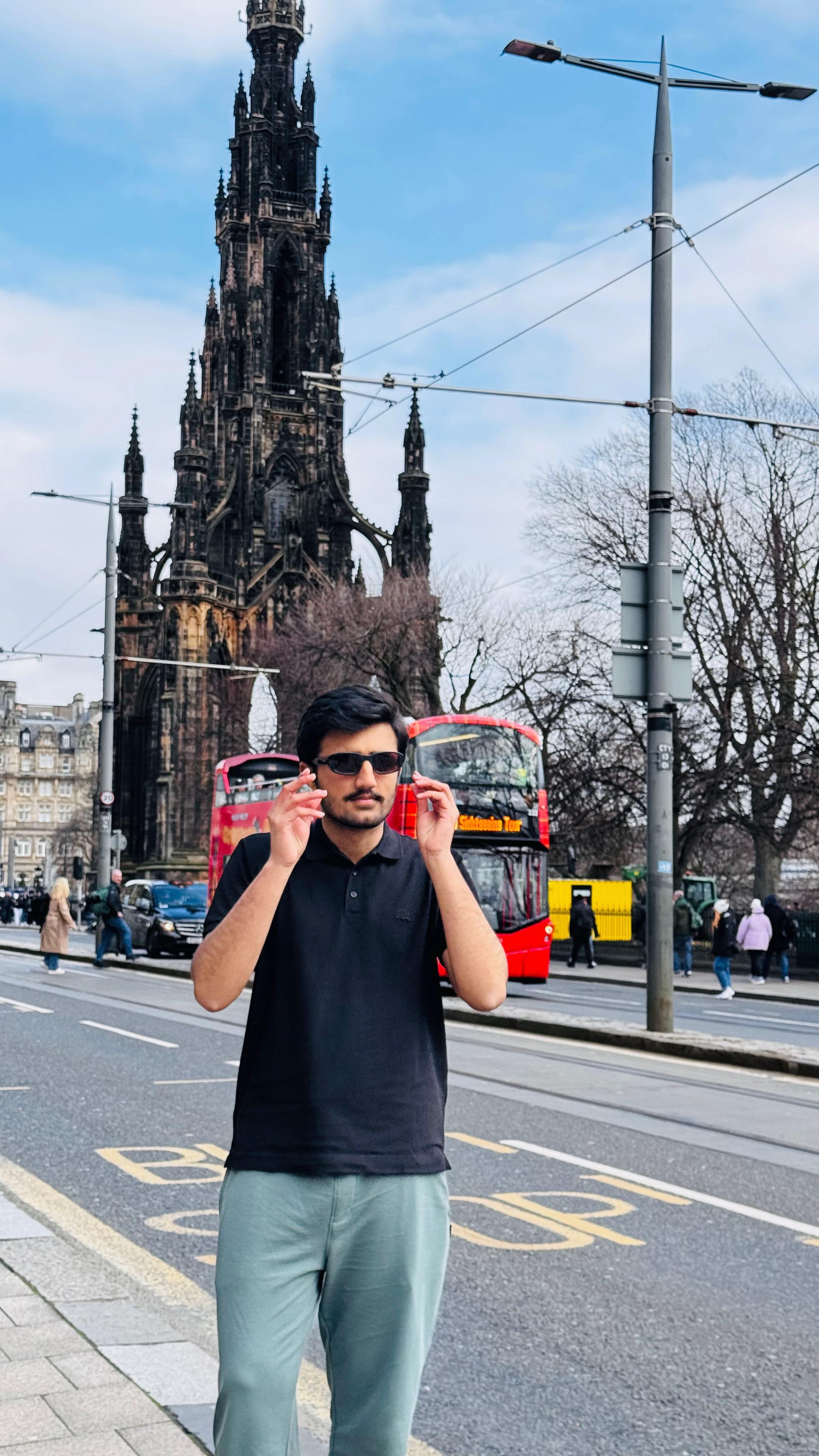 @Shahryar Bhatti ✪