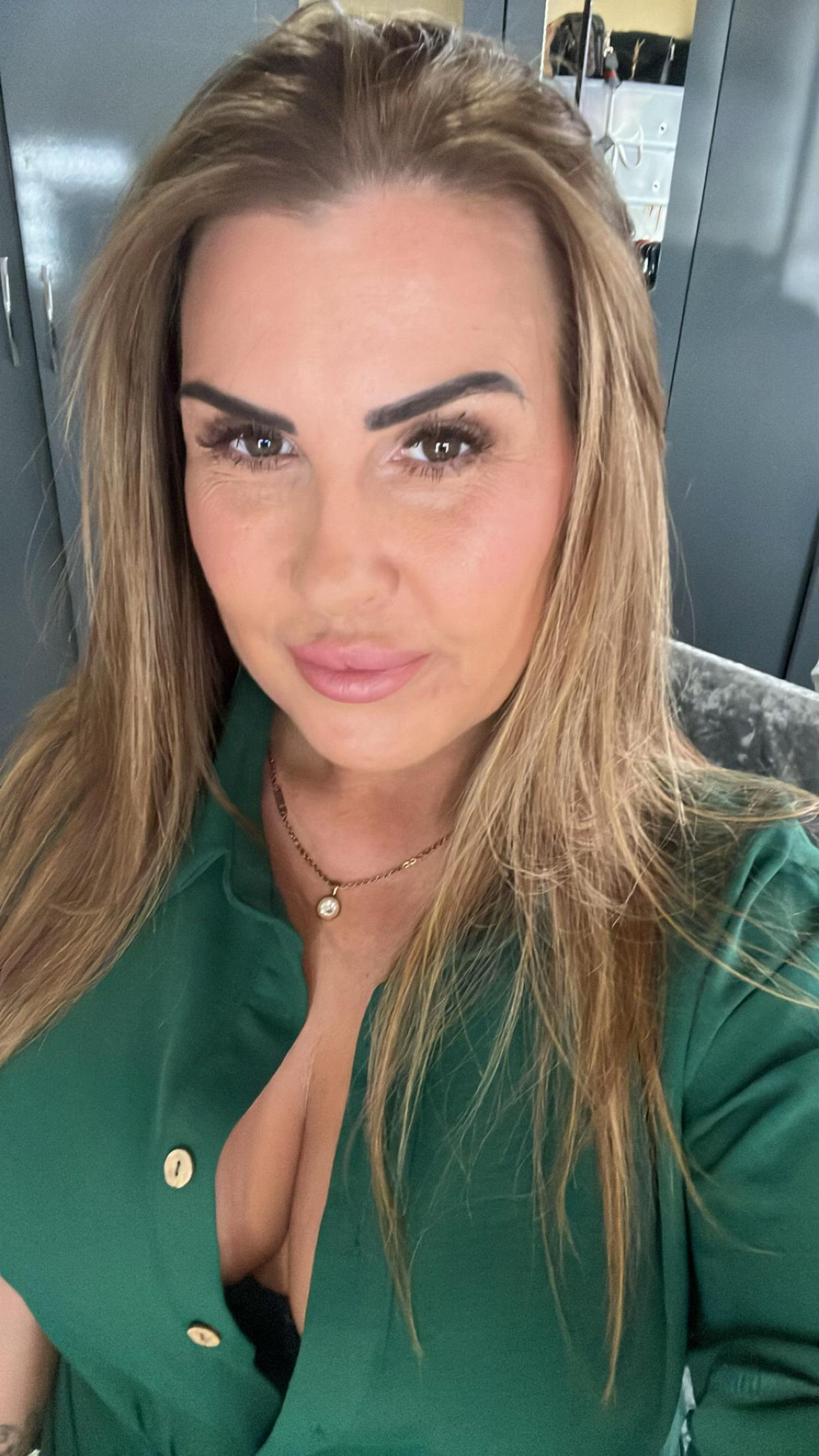 @Toni