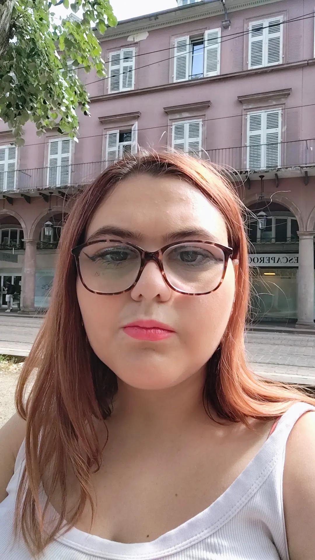 @mes vie mes 2 frères ,3 sœurs