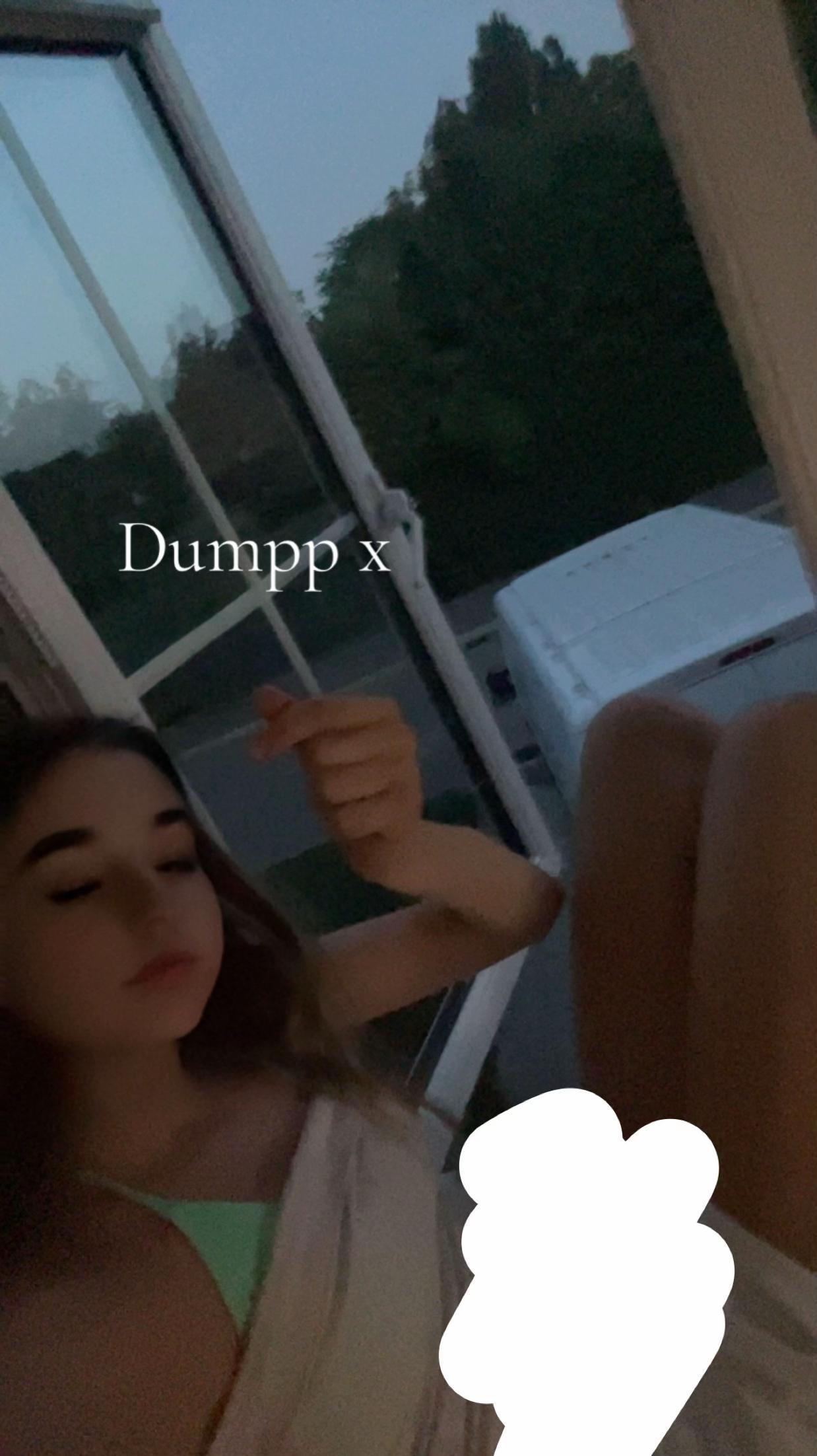 @Izz 🩶🫰🏻