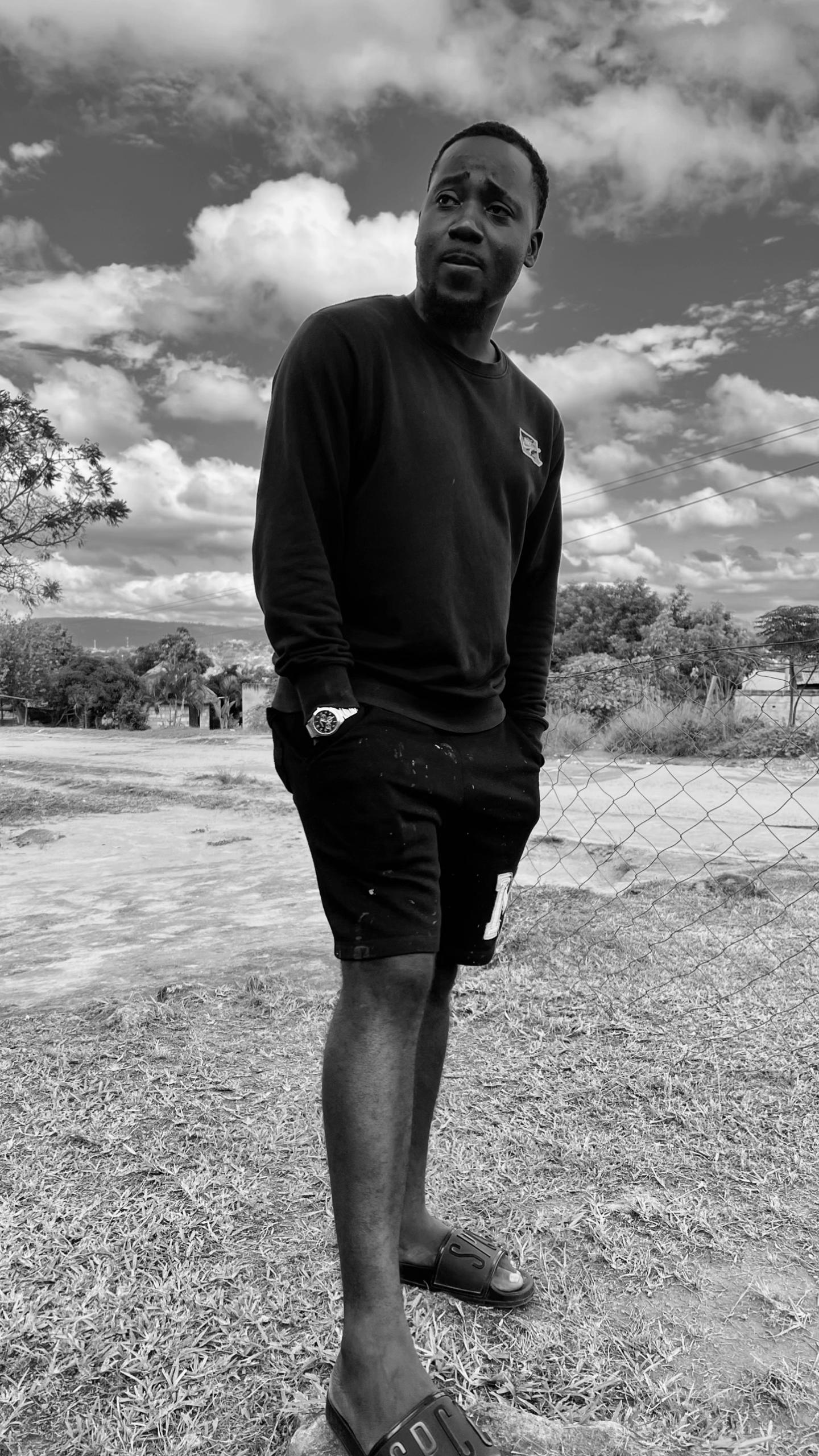 @Thapelo_Ntloane66