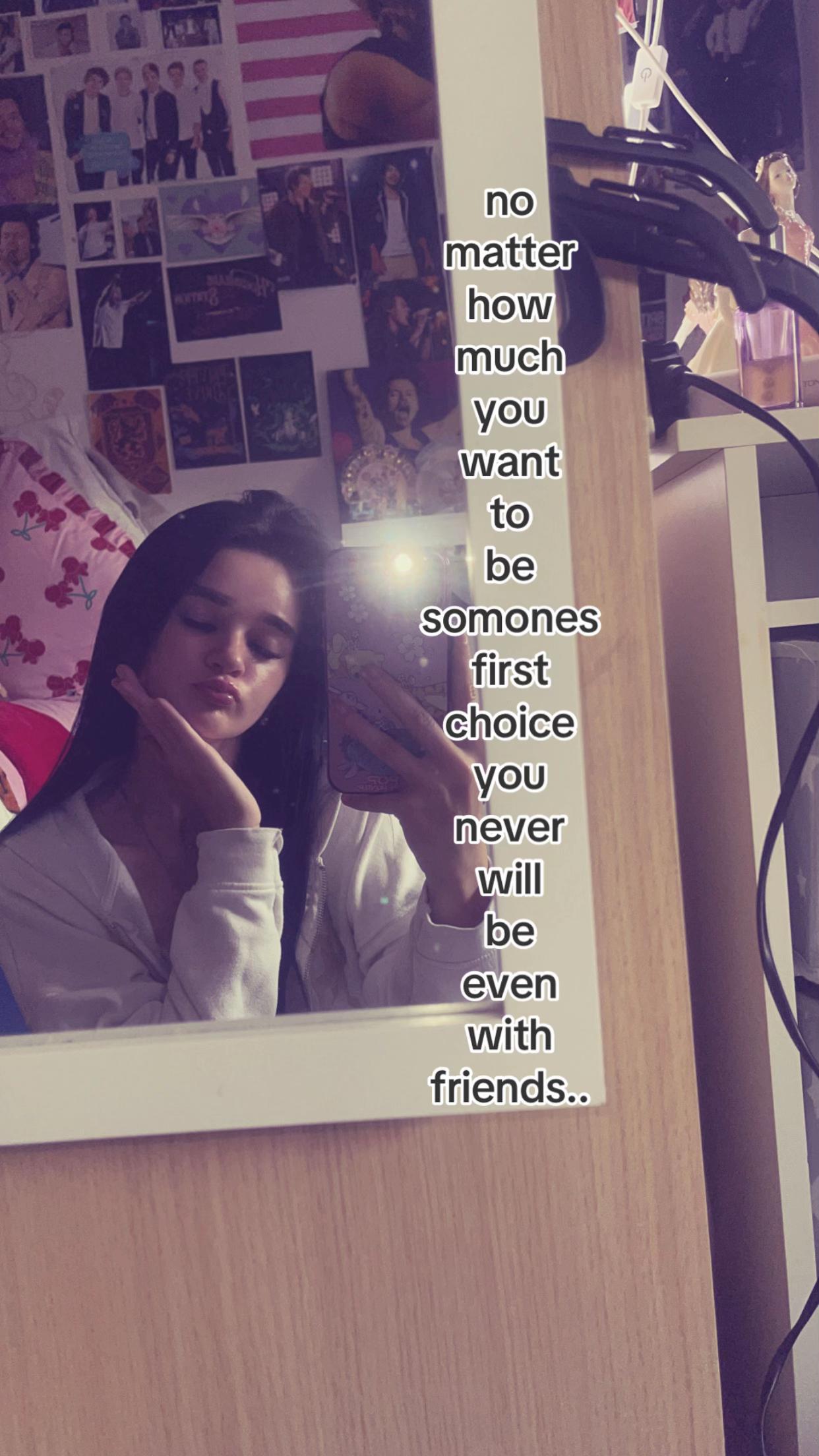 @𝒩ℯ𝓁𝓁𝓎𝓍𝒷𝓊𝒸𝓀𝓁𝒶𝓃𝒹