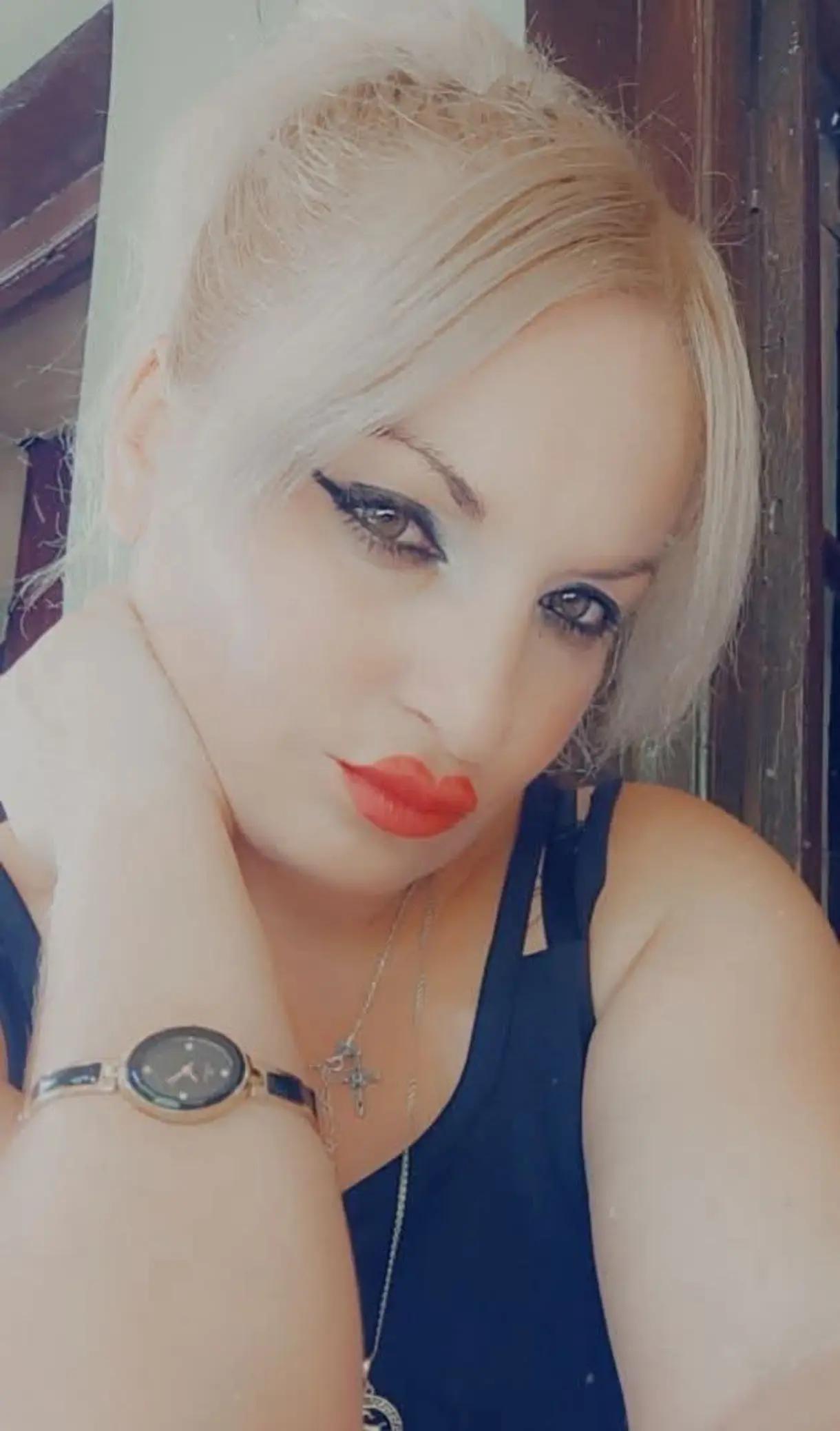 @მაკო
