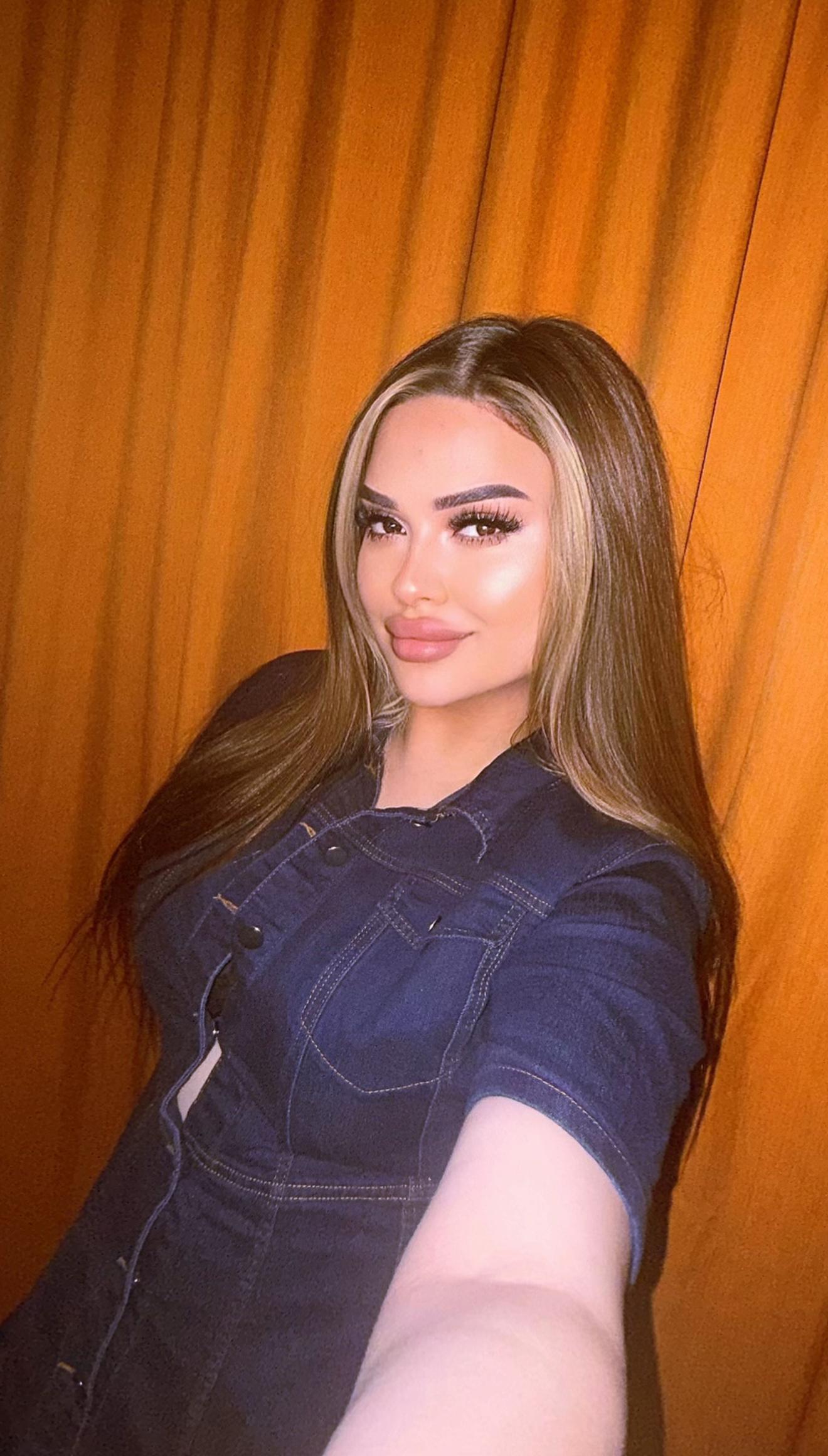 @Jalə