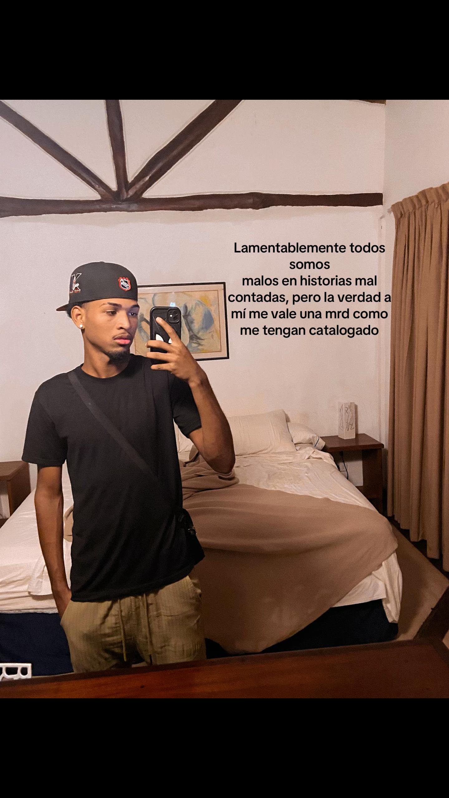 @CJ🧑🏾🦱🕸️