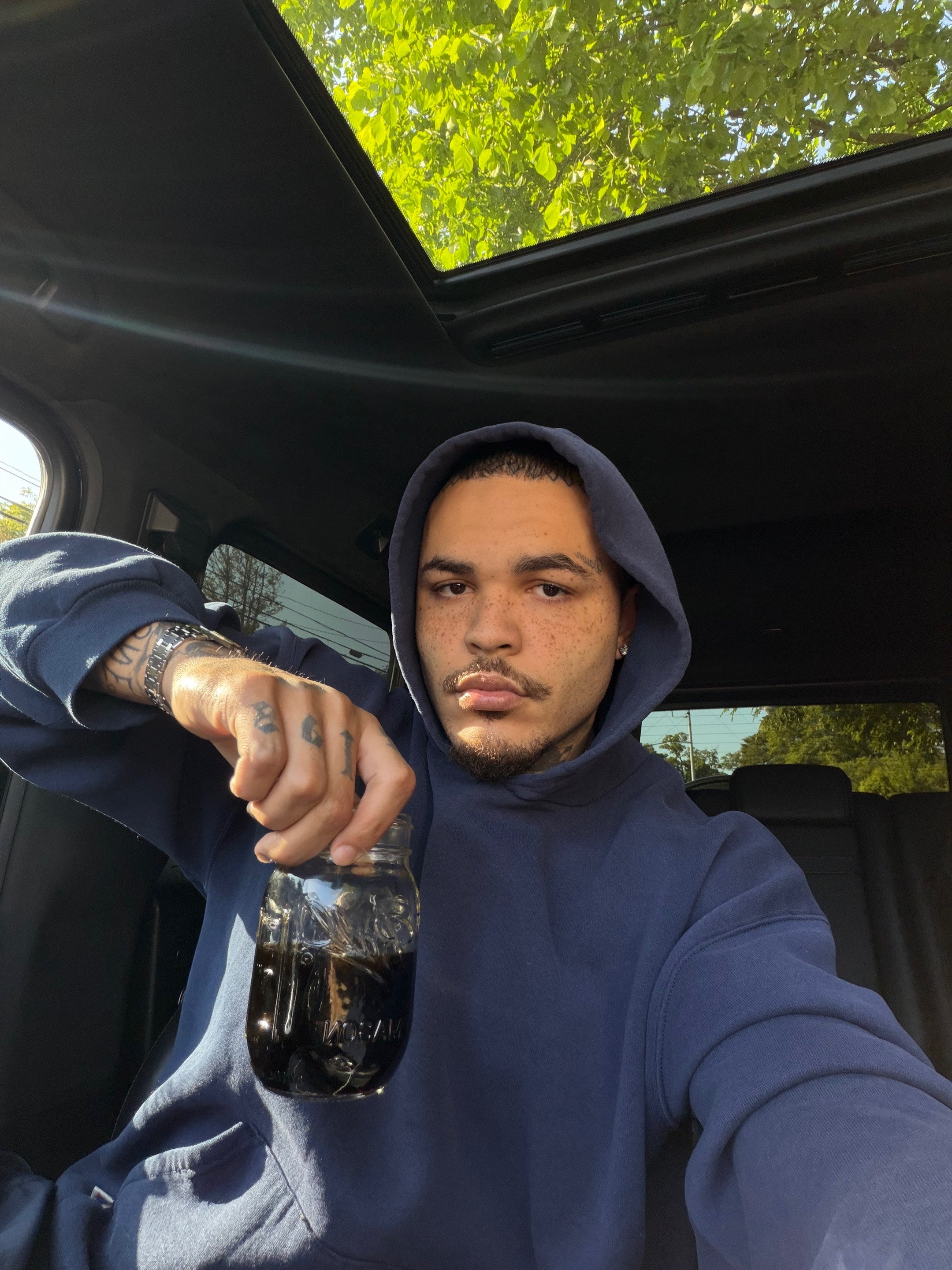 @Sleazyjpg