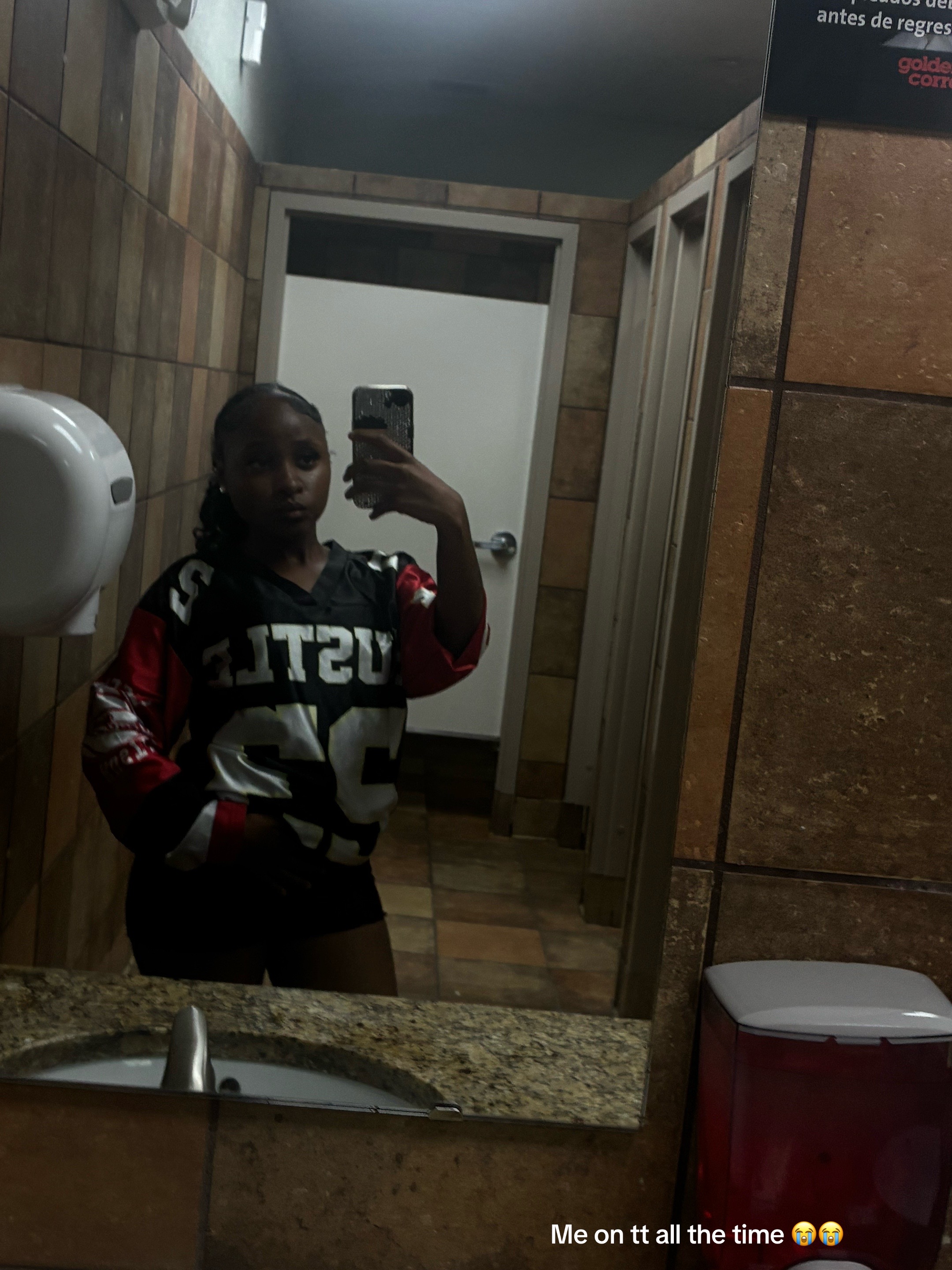 @Prettylilmiya