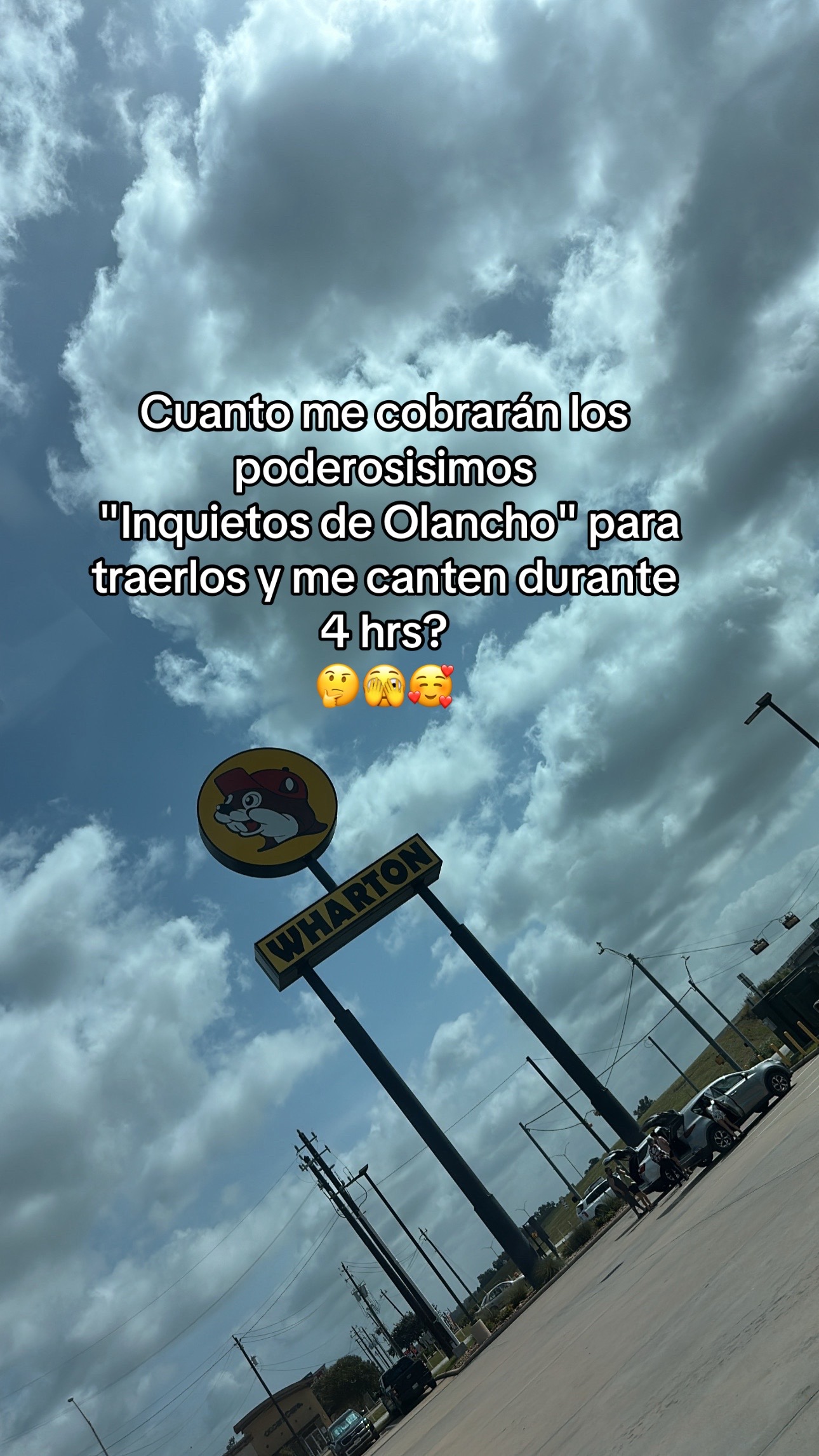 @Clau Perez🦋🥀✨