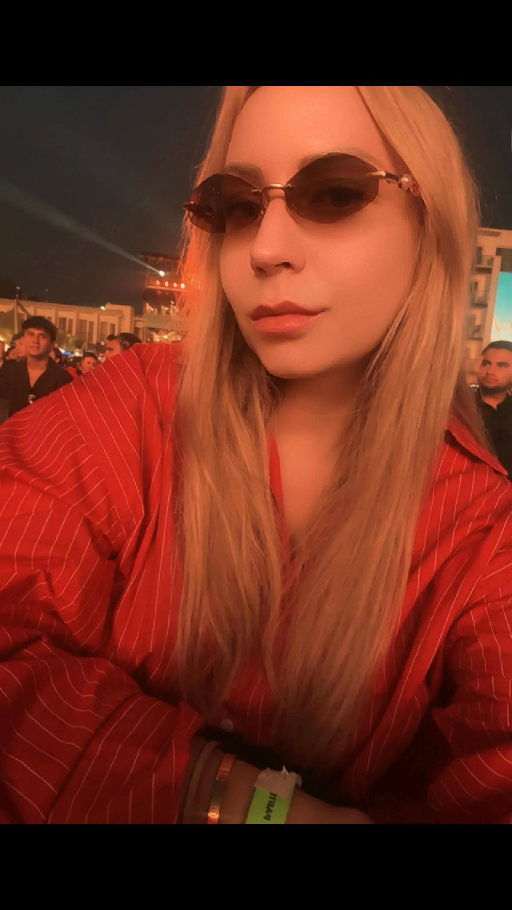 @Анастасия