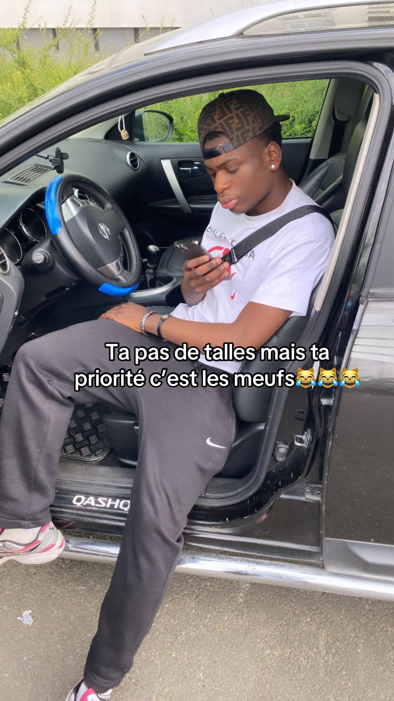 @Le maire d’Orléans 🇩🇴🇨🇩