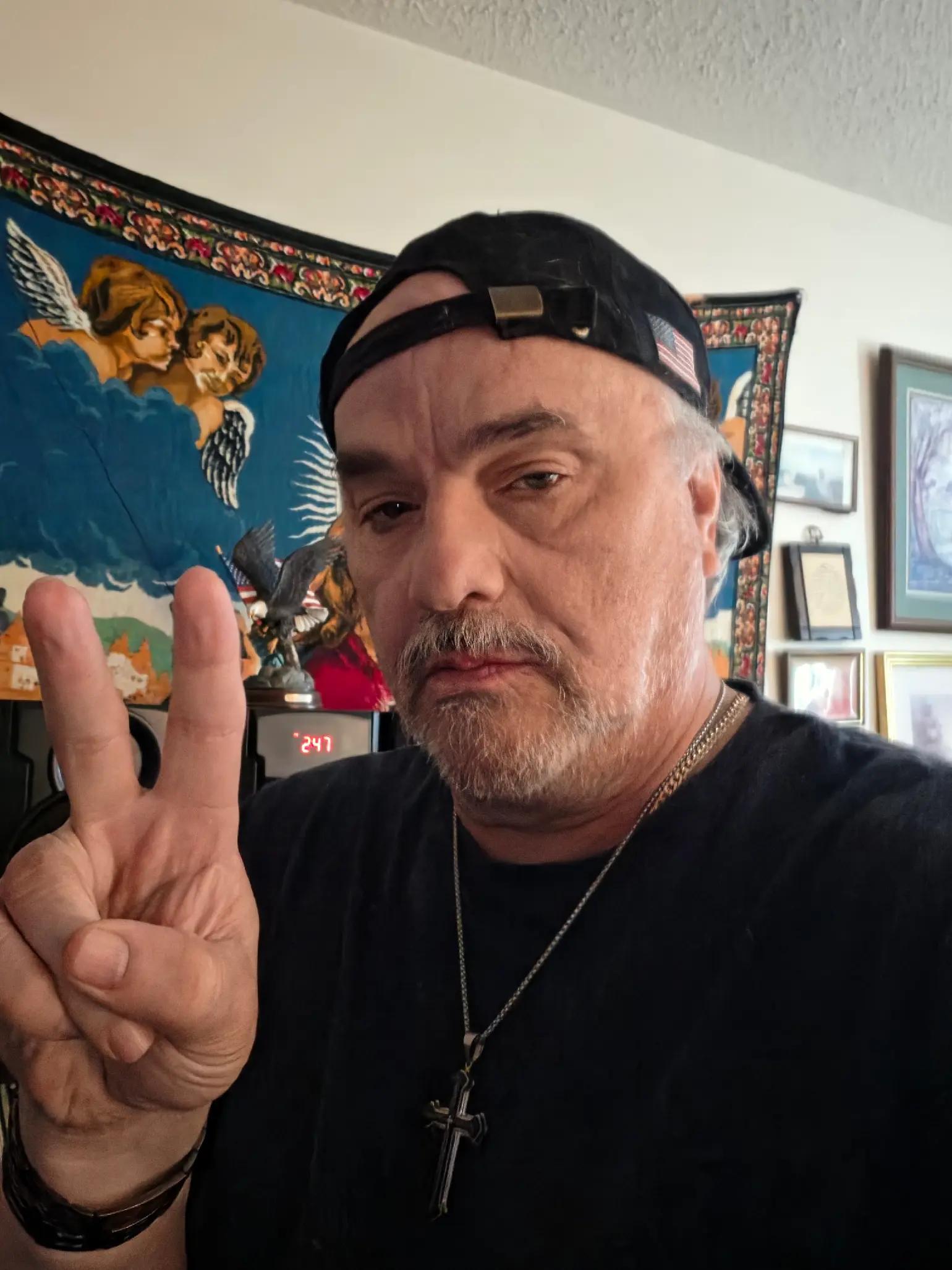 @R🇺🇲I🇺🇲N🇺🇲G🇺🇲O ✌️