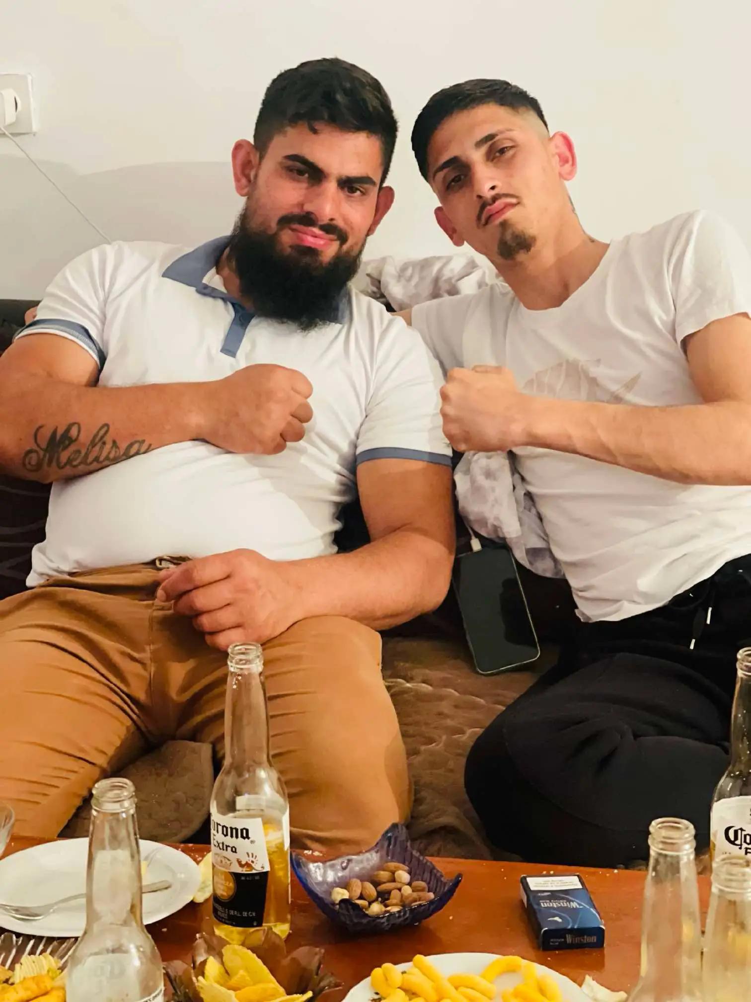 @Resat Boss 💯🖐️
