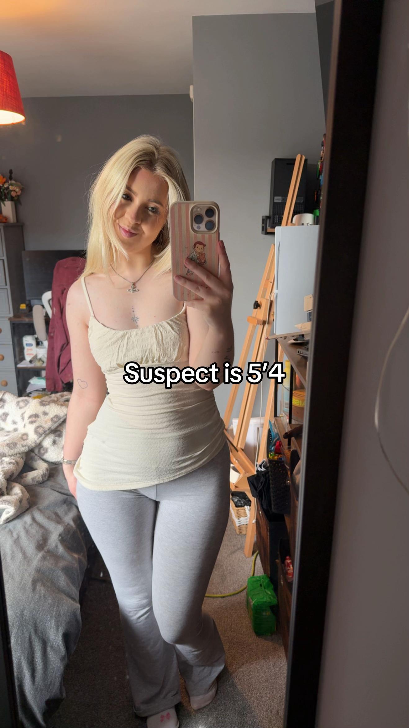 @Chloe Louise