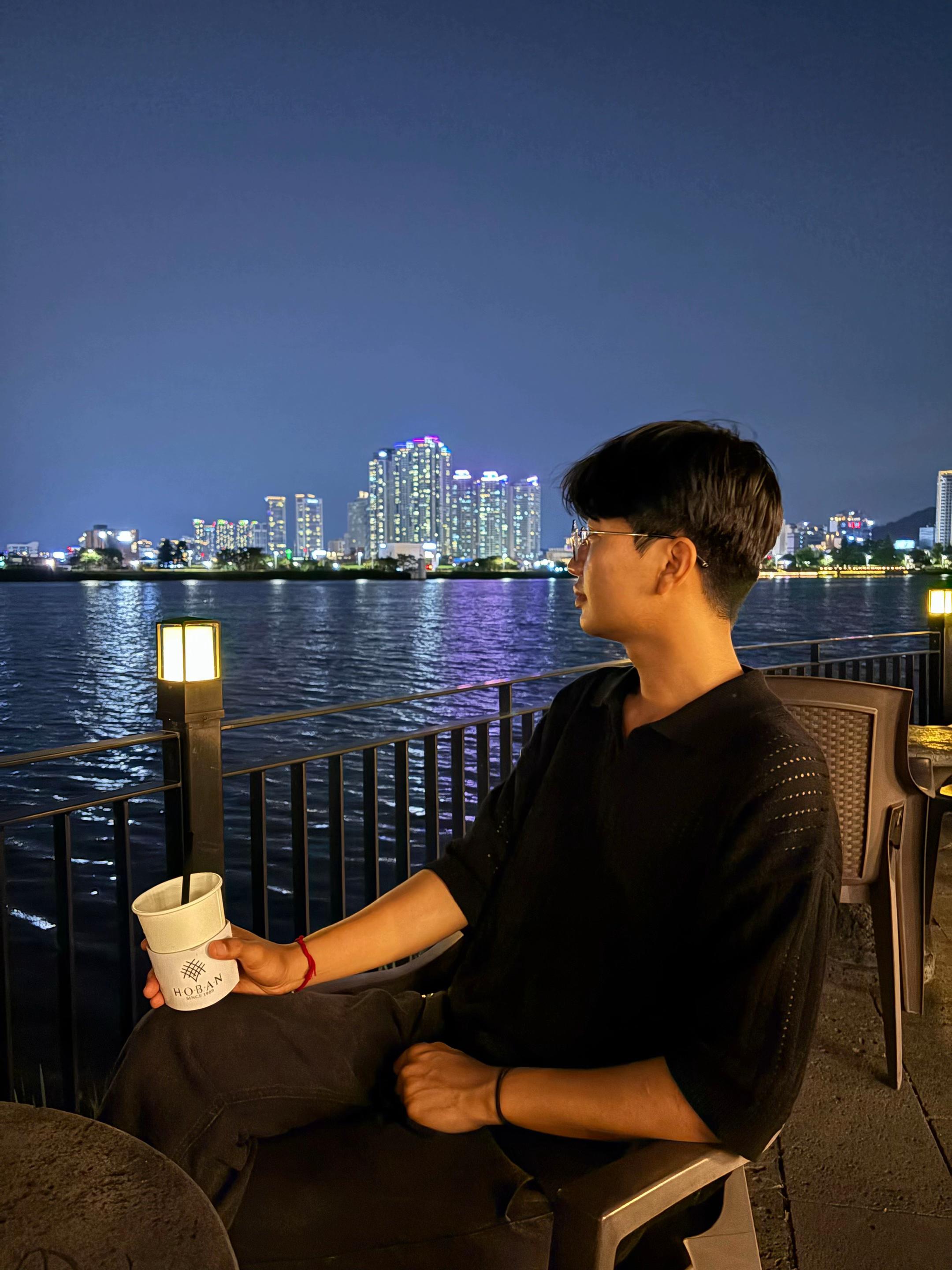 @Jun________e