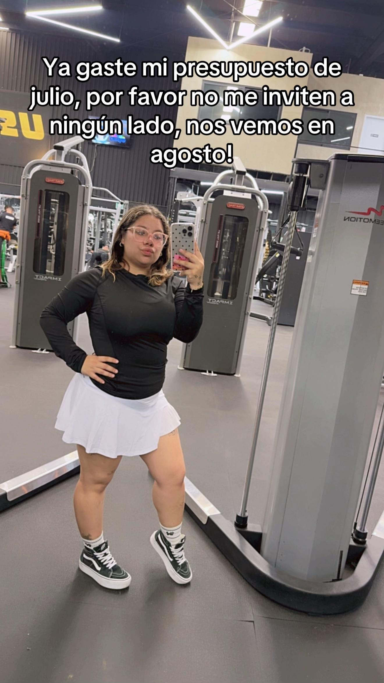 @✨Itzani Serrano✨