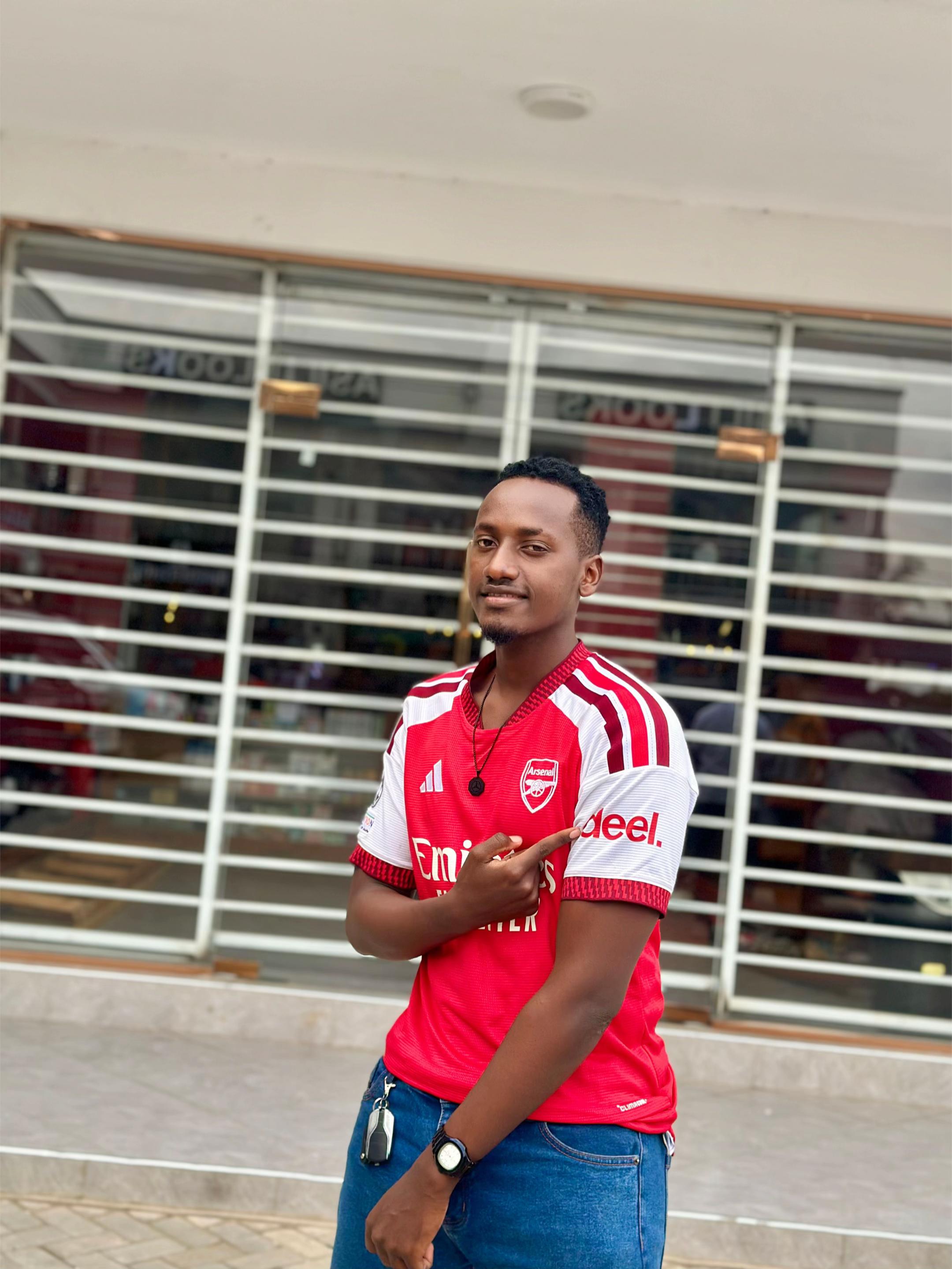 @Fresh bwoy(Mose) ♤