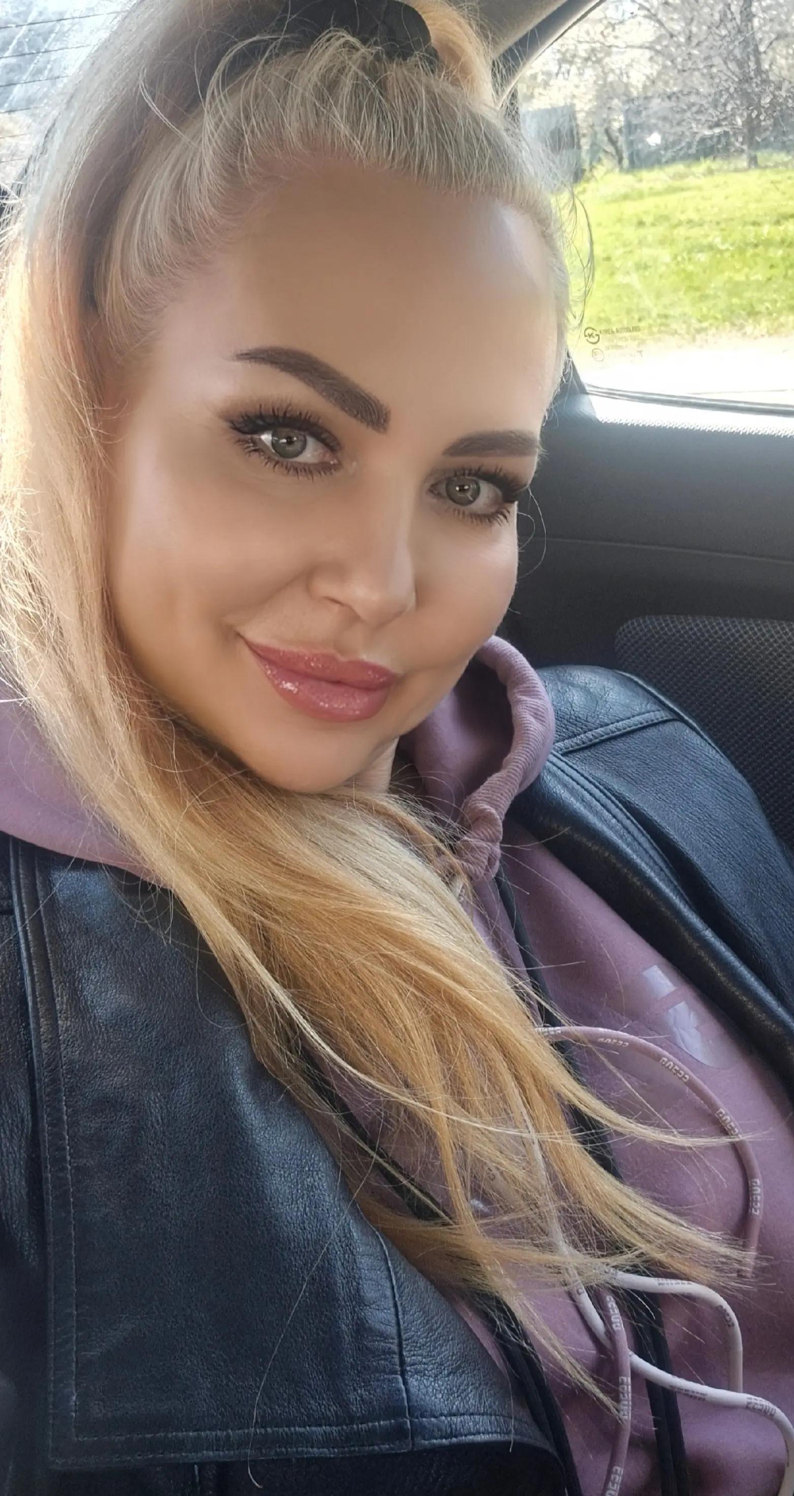 @👑ANGEL_ENNI 👑