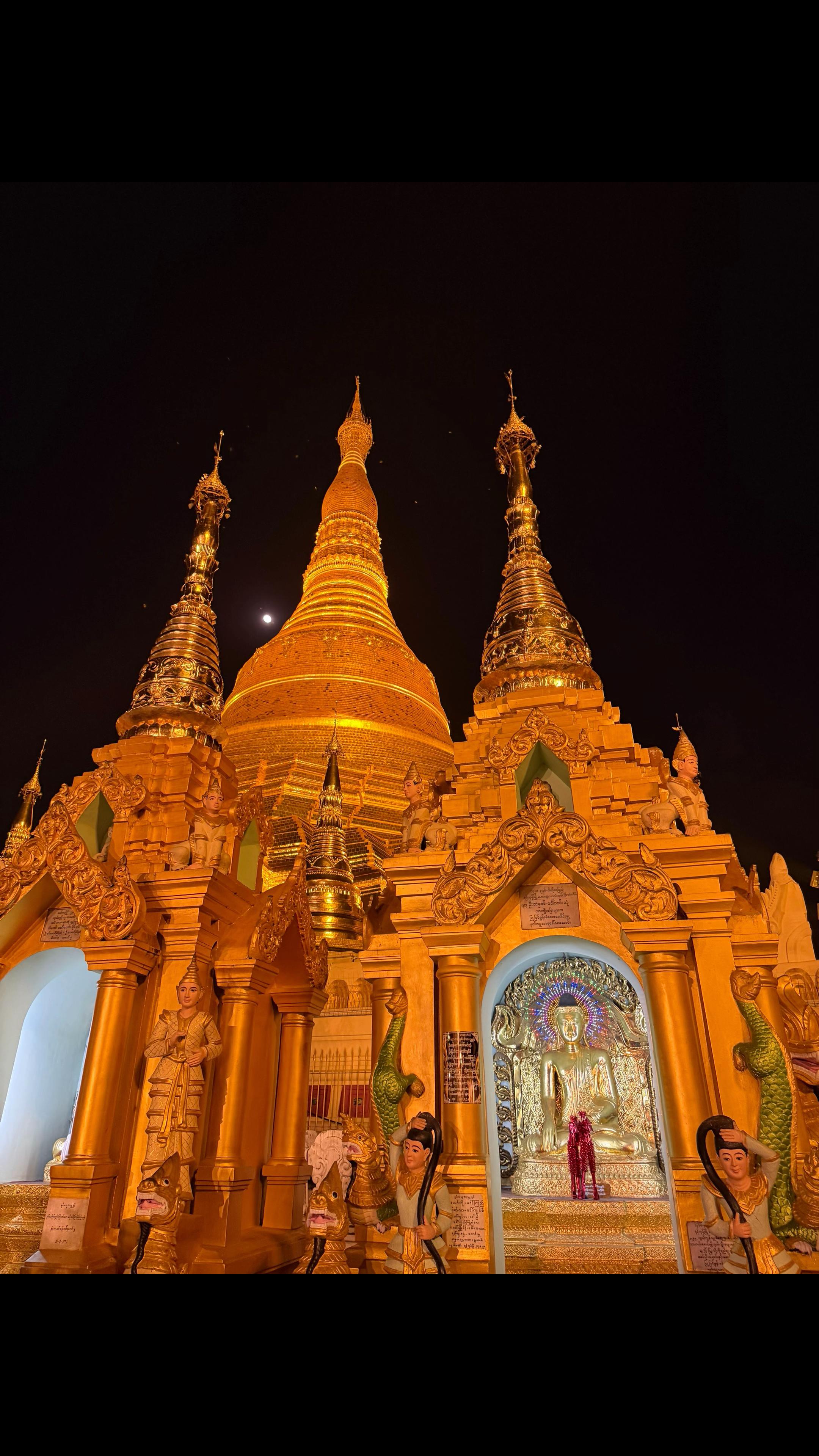 @အကြားမြင်ဆရာမလေးစံအိမ်မှူး