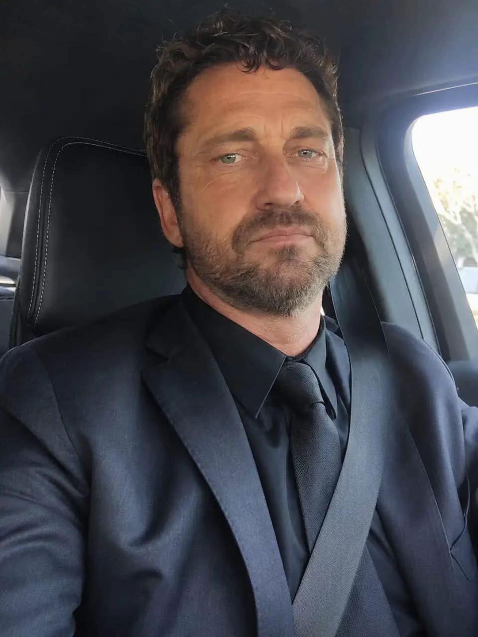 @Gerard Butler