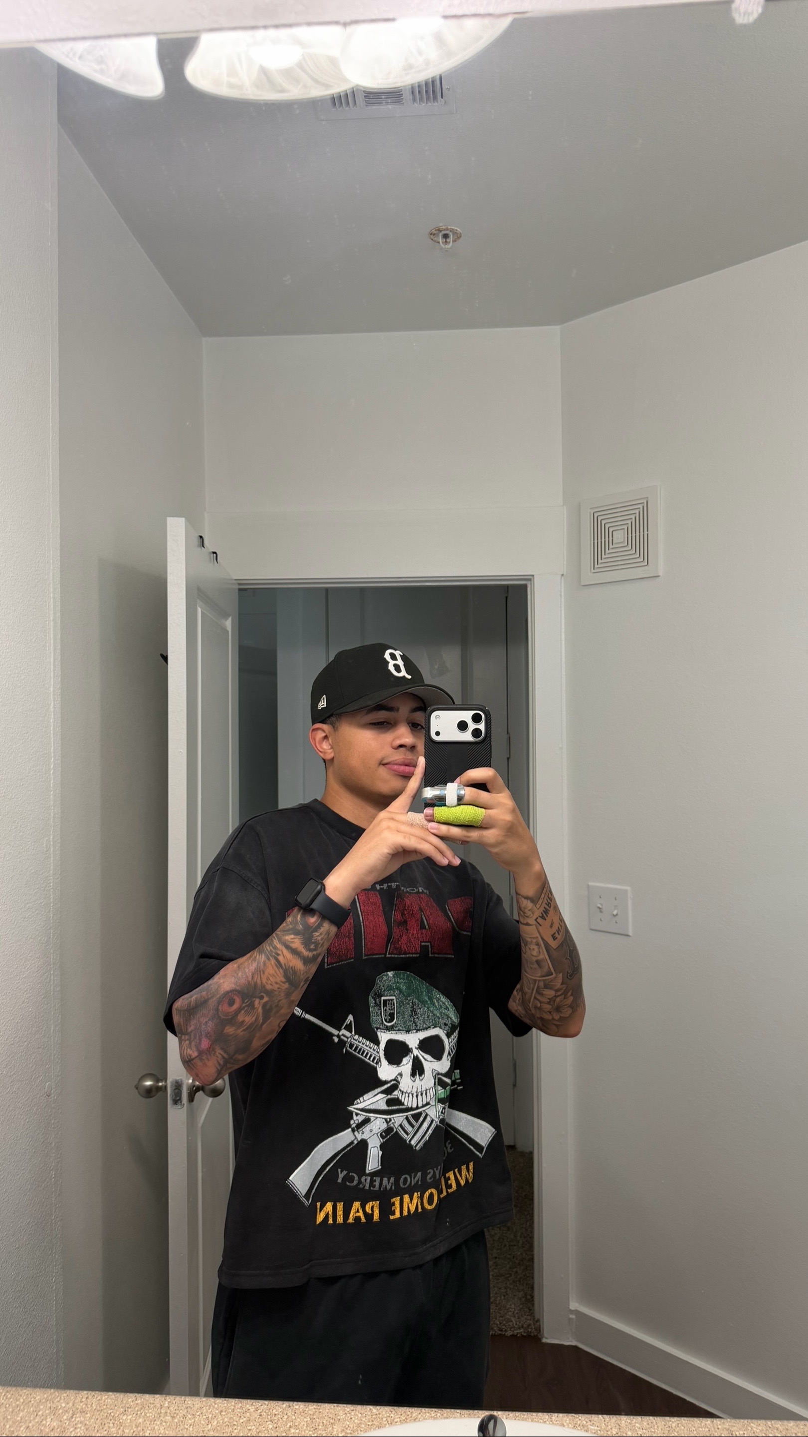 @withdahoodie_
