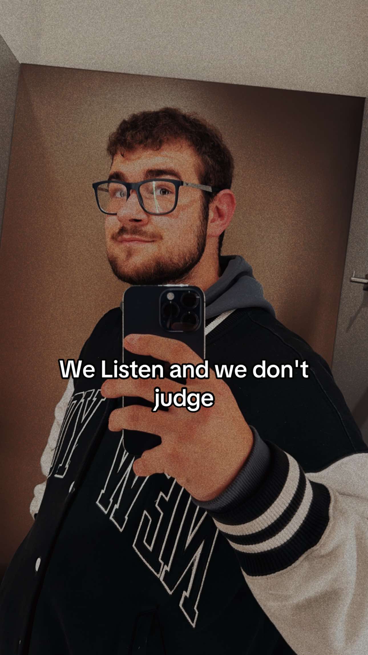 @ツ