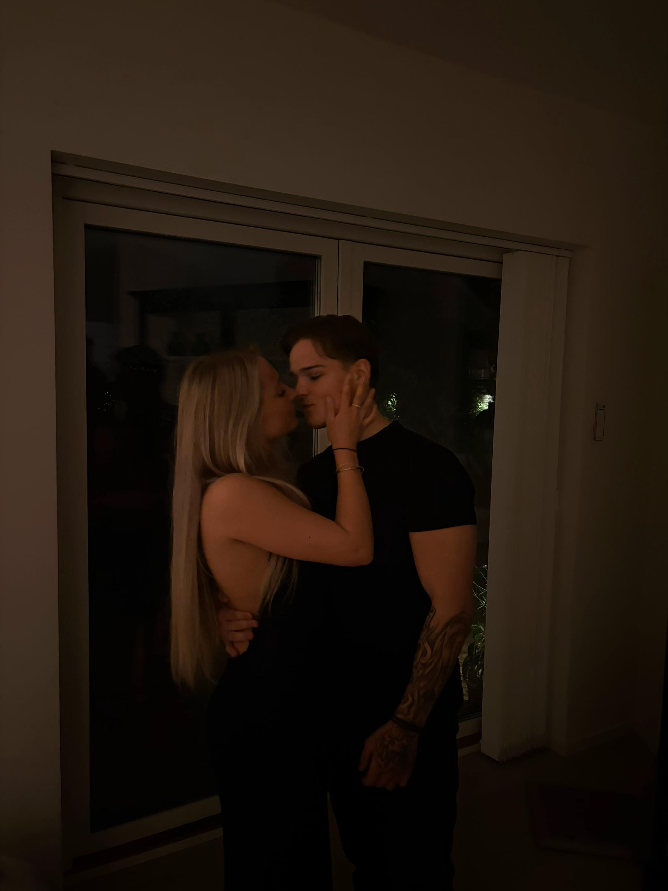 @lovafelicia