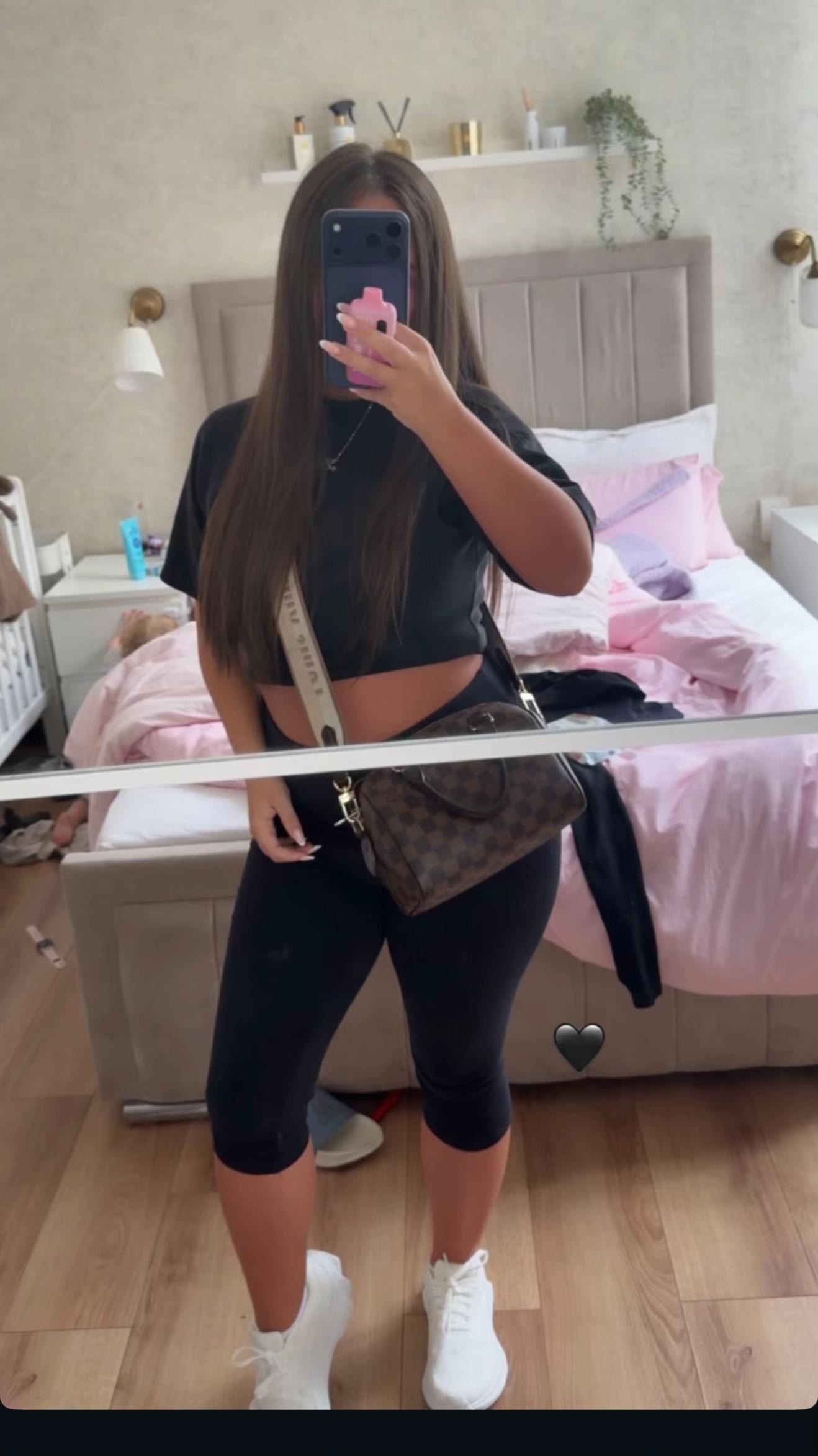 @Lwrxxx0