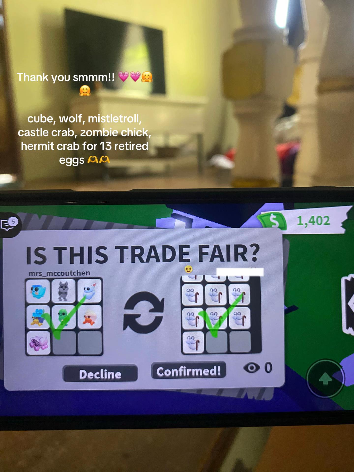 @(,; ⩌ ;,)