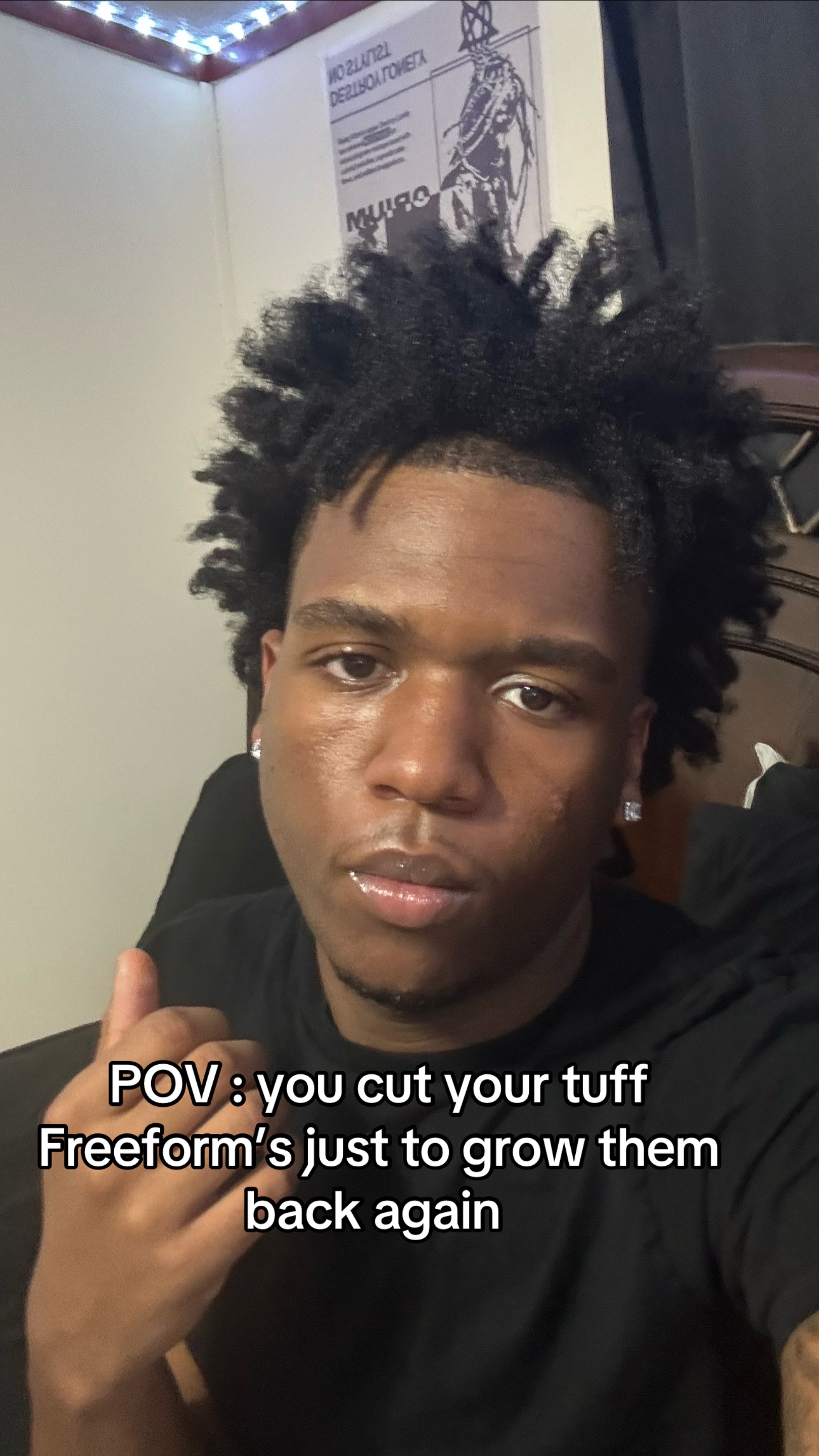 @Kv💕🦇( SUB TO MY YT)