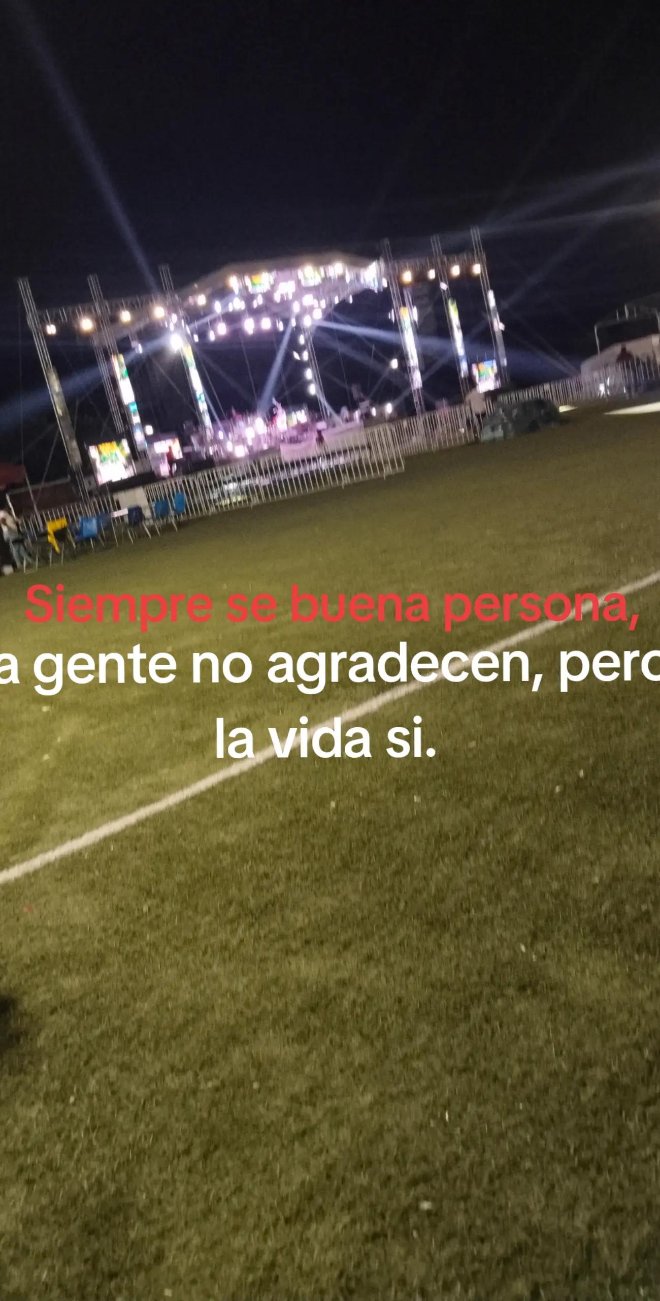 @Lis Cerón