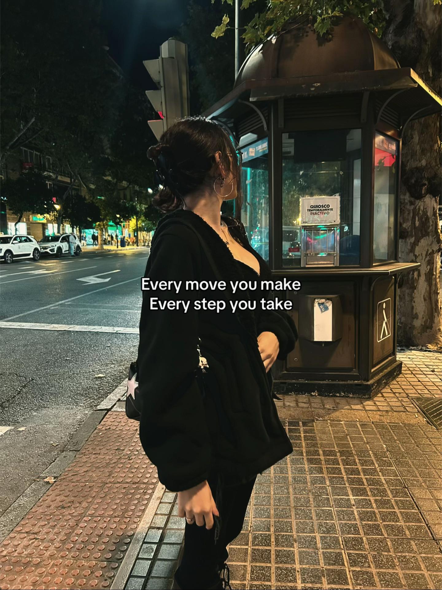 @Ele<3