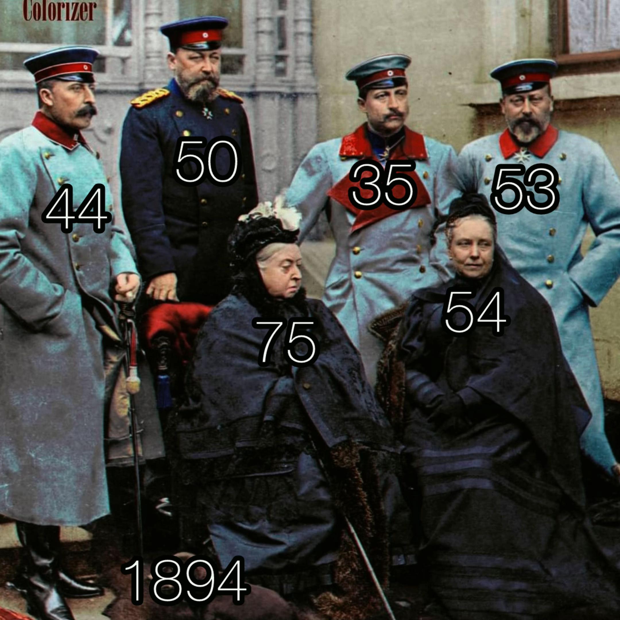 @𝐑𝐨𝐲𝐚𝐥 𝐟𝐚𝐦𝐢𝐥𝐲