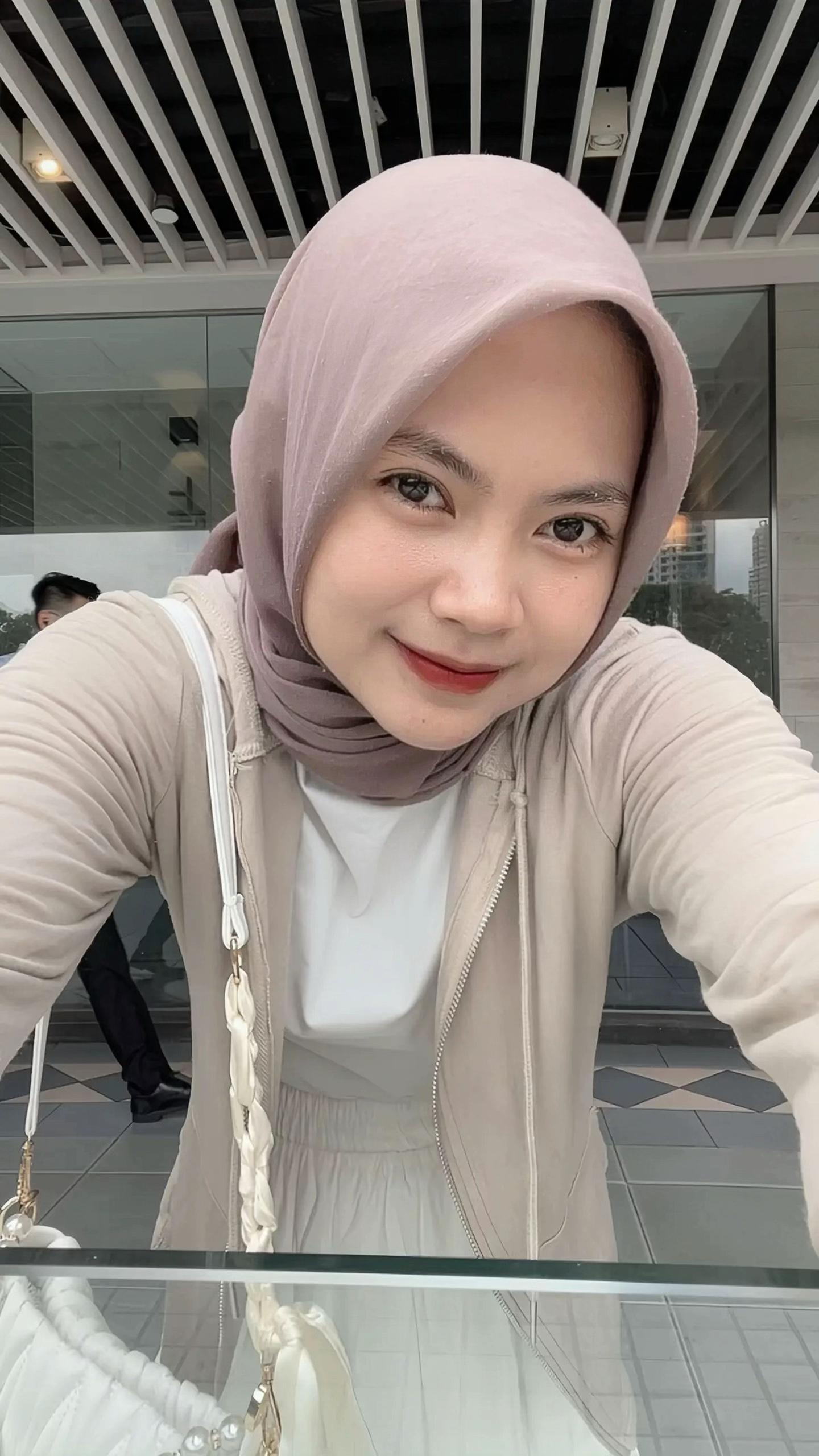 @IG:aenunmkdh_
