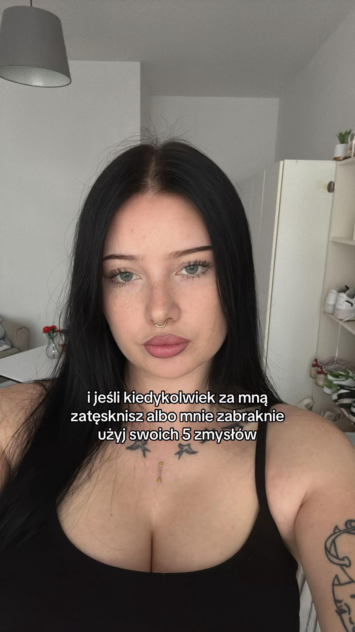 @𝐊𝐈𝐍𝐈𝐀🍸🐆
