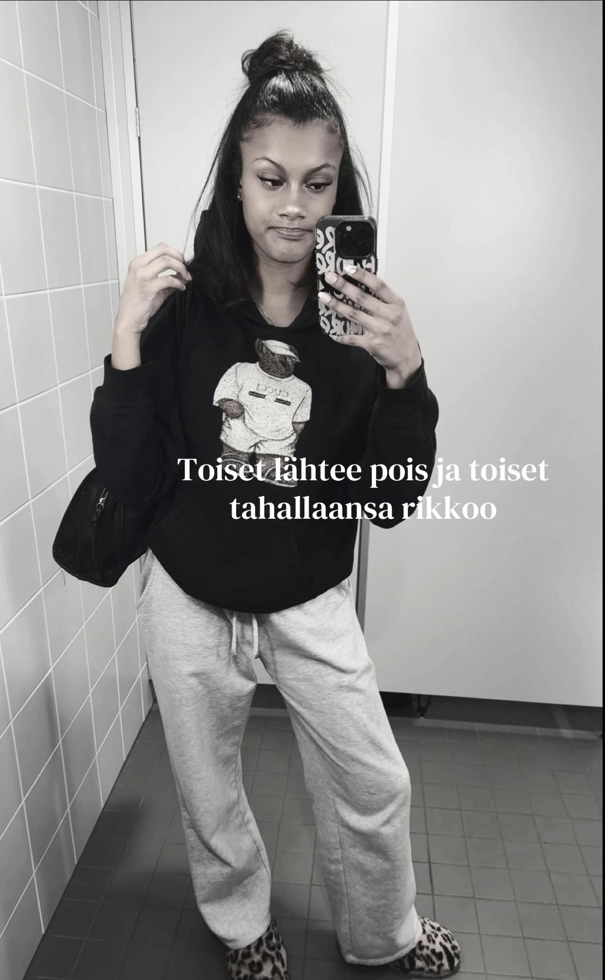 @𝓘𝓼𝓼𝓾🪽