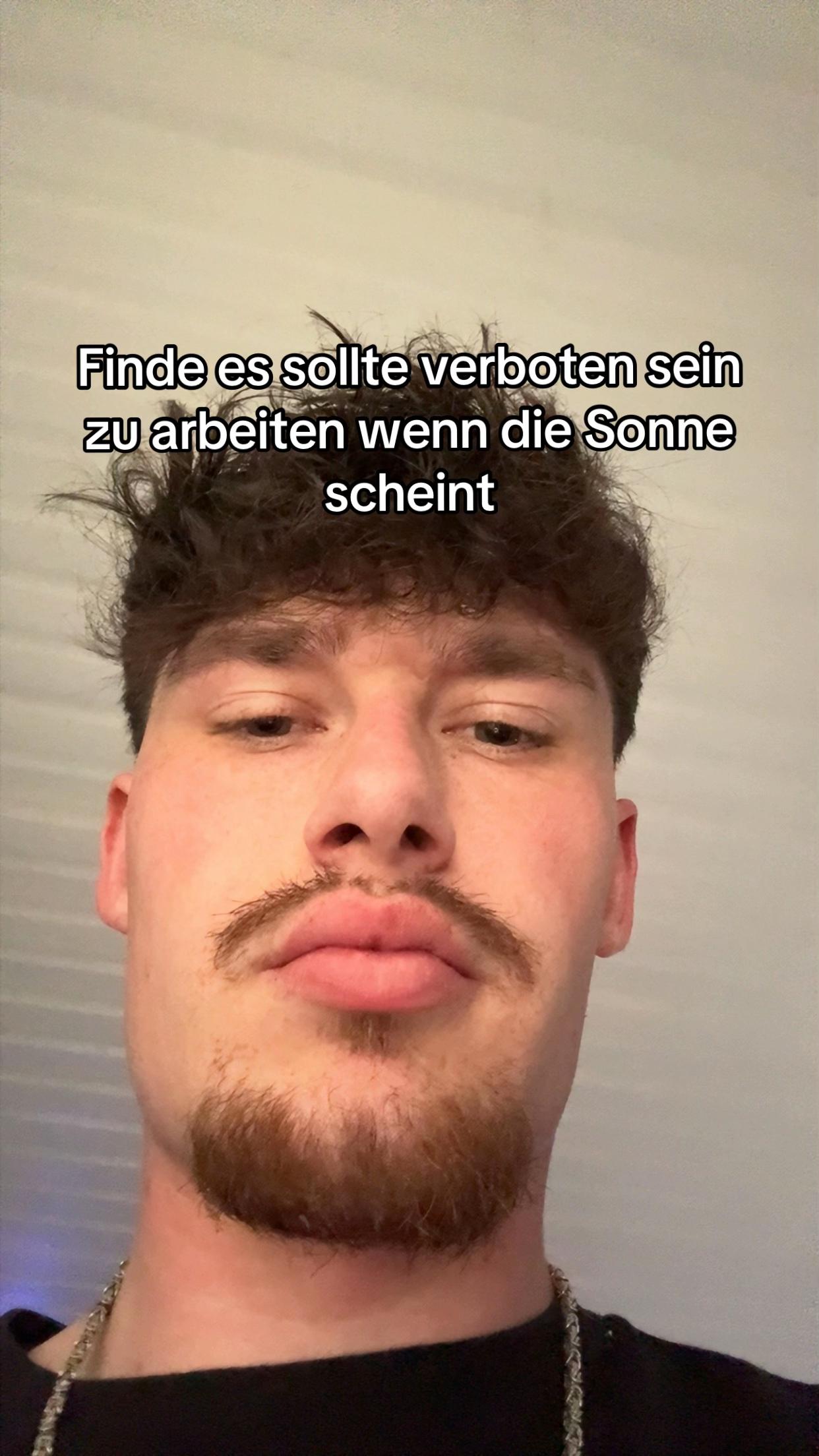 @DerAlmanMitGrünenAugen