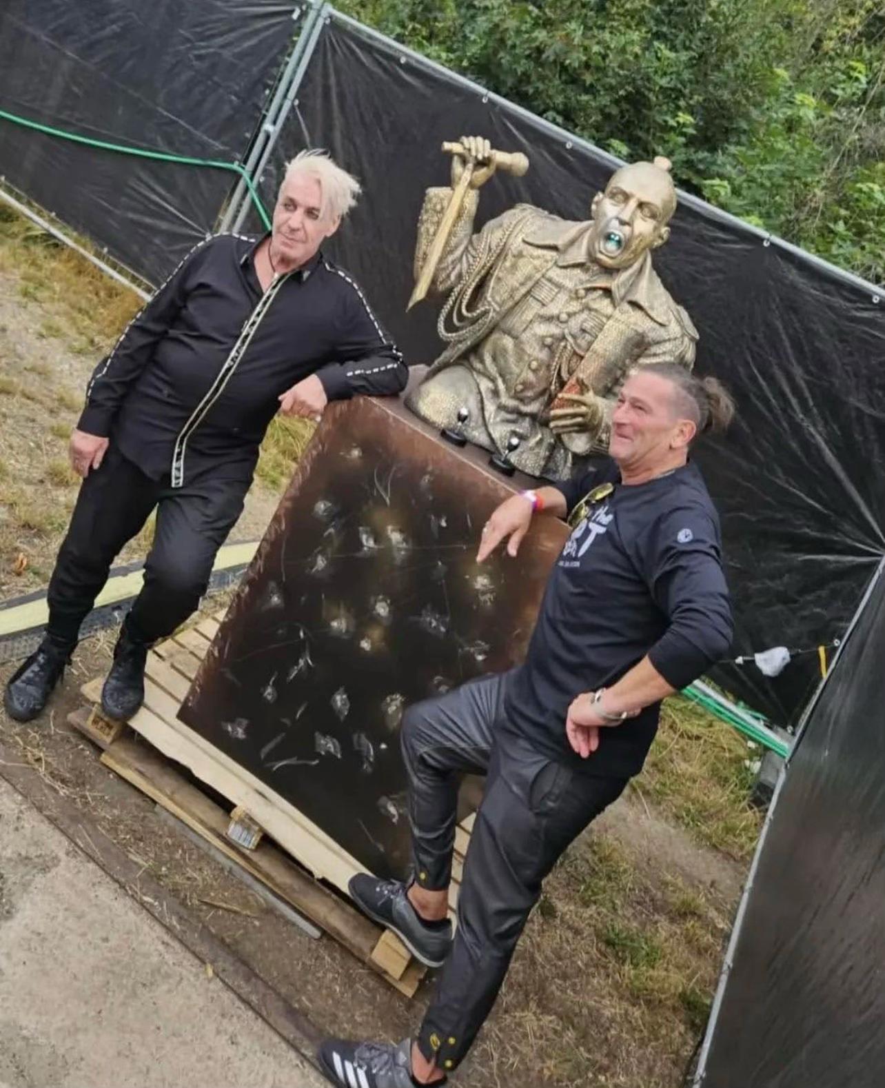 @Till Lindemann