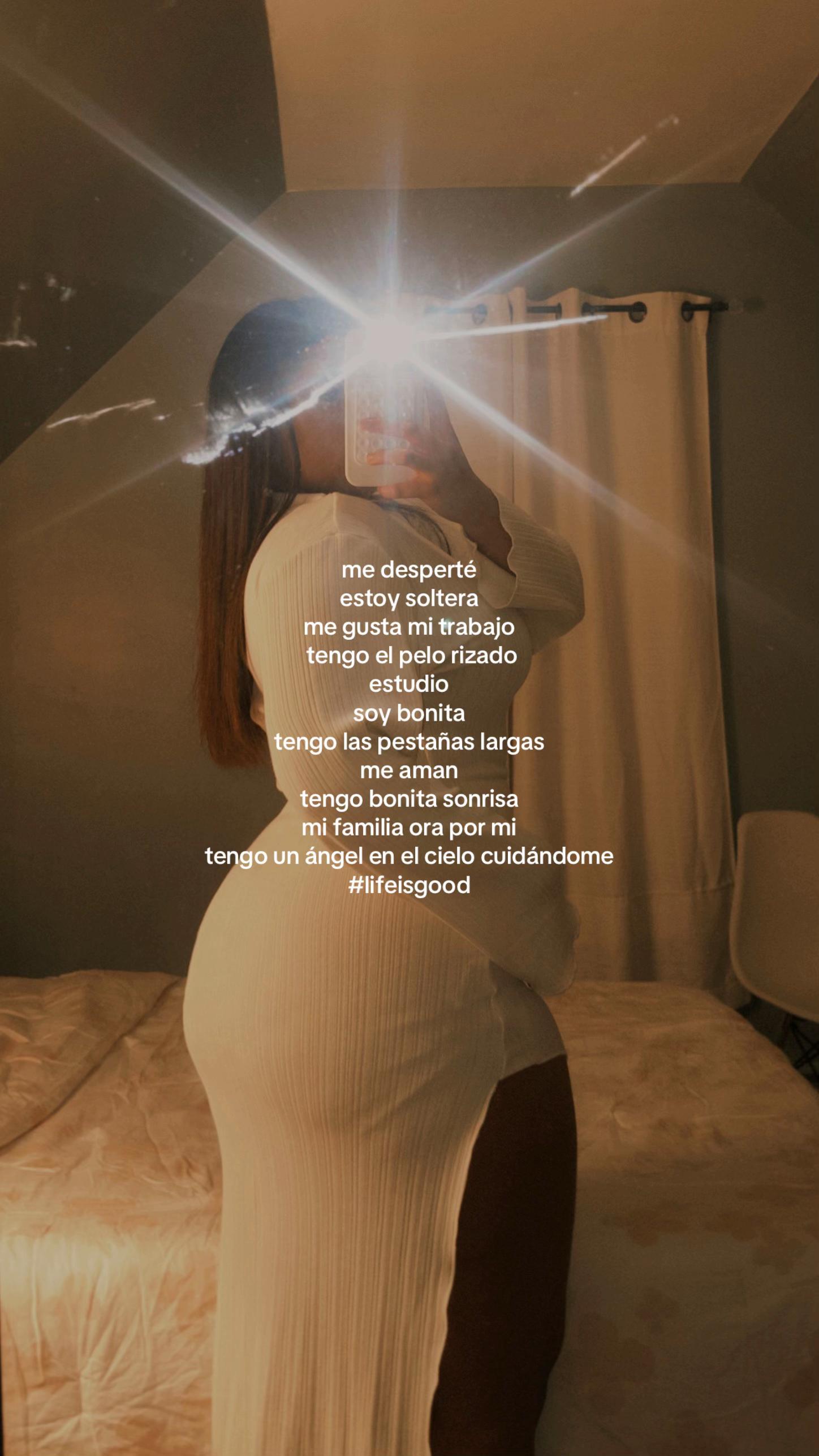 @daniela