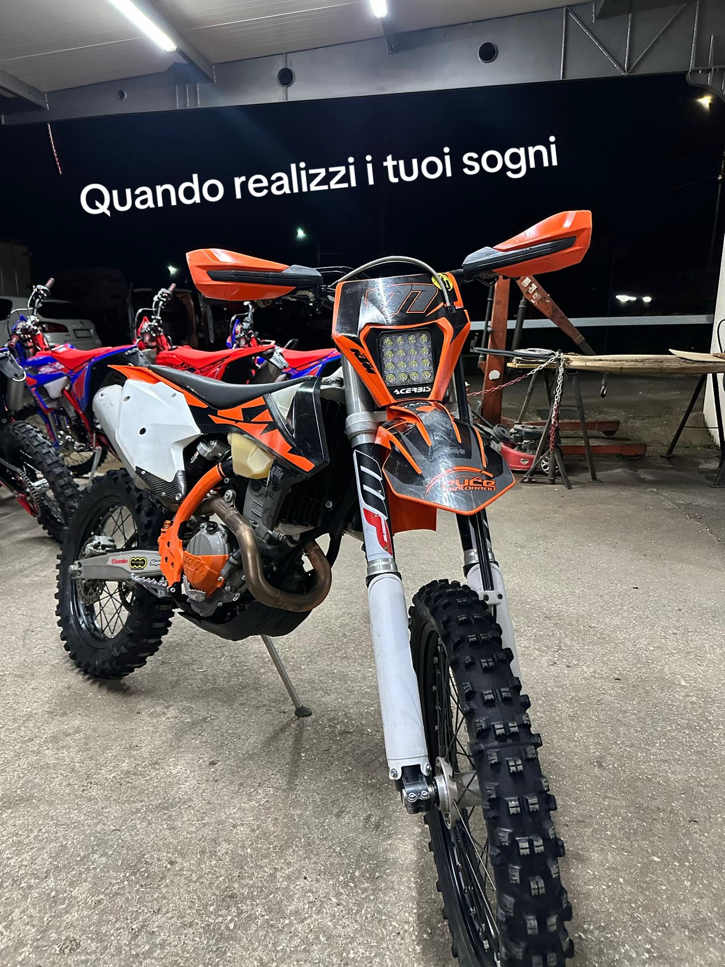 @Antonio Viggiano