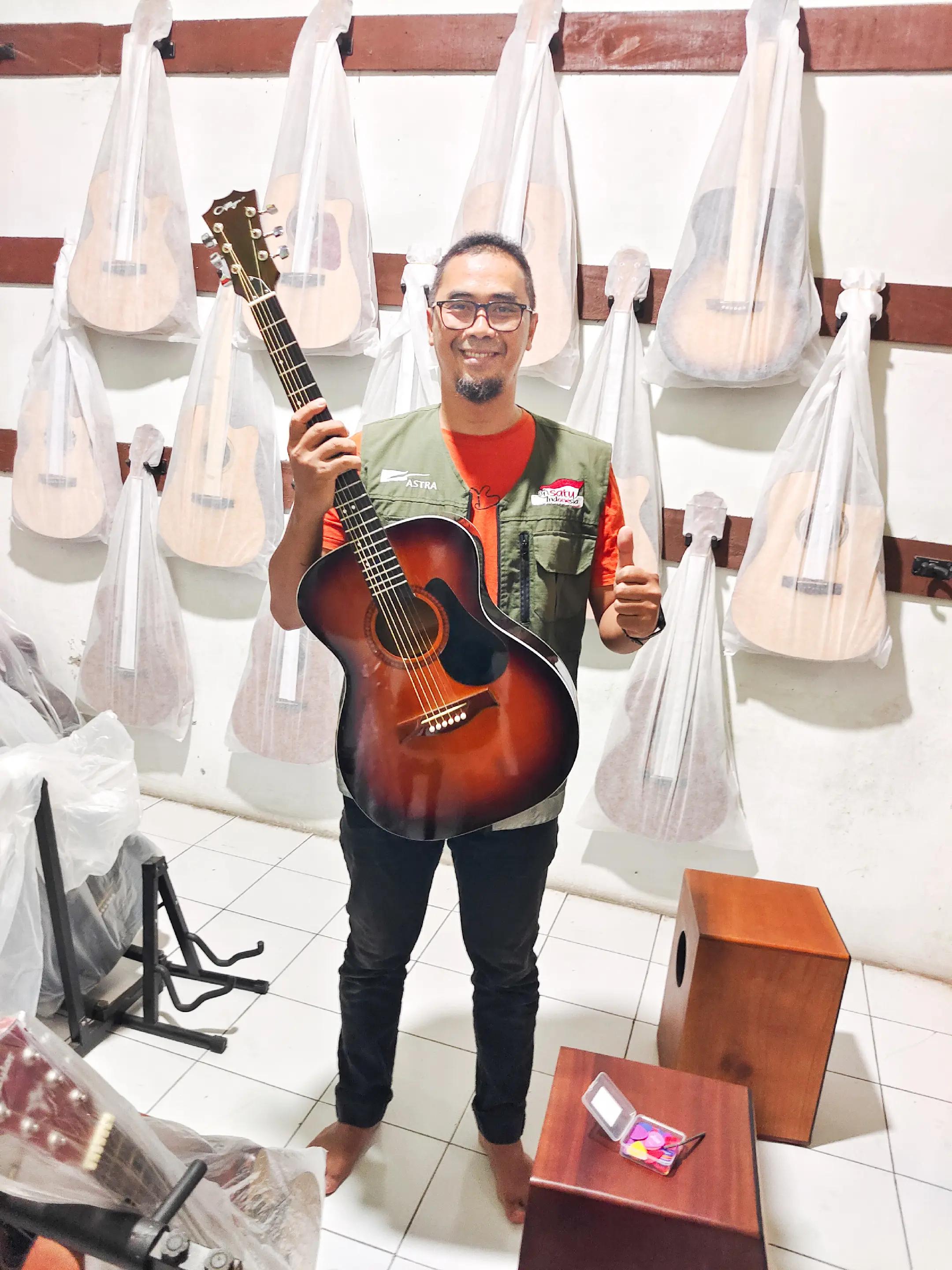 @Hanung Gitar Purwakarta