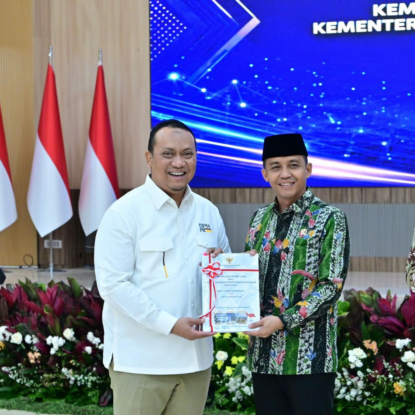 @Raja Juli Antoni