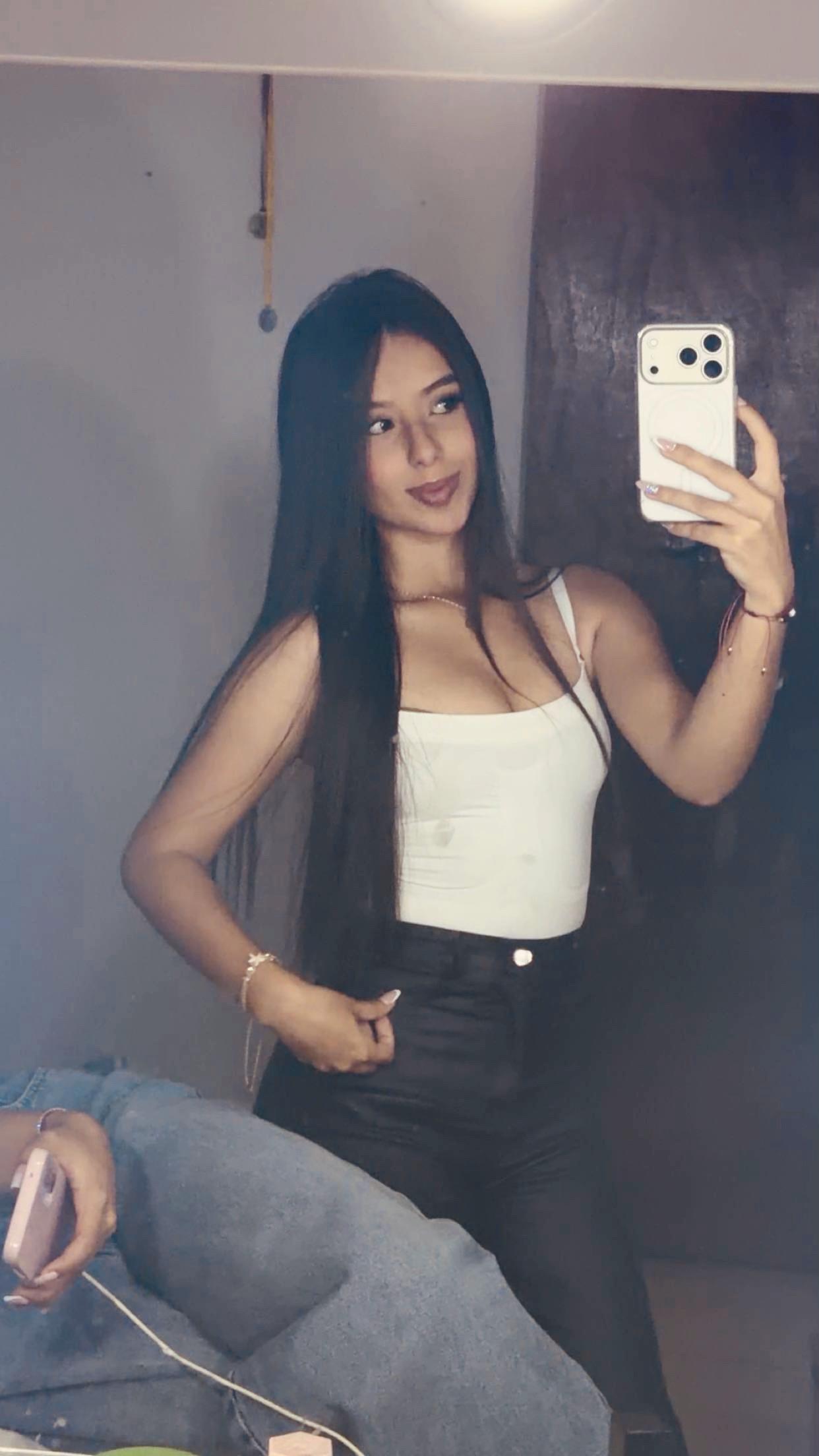 @🥥