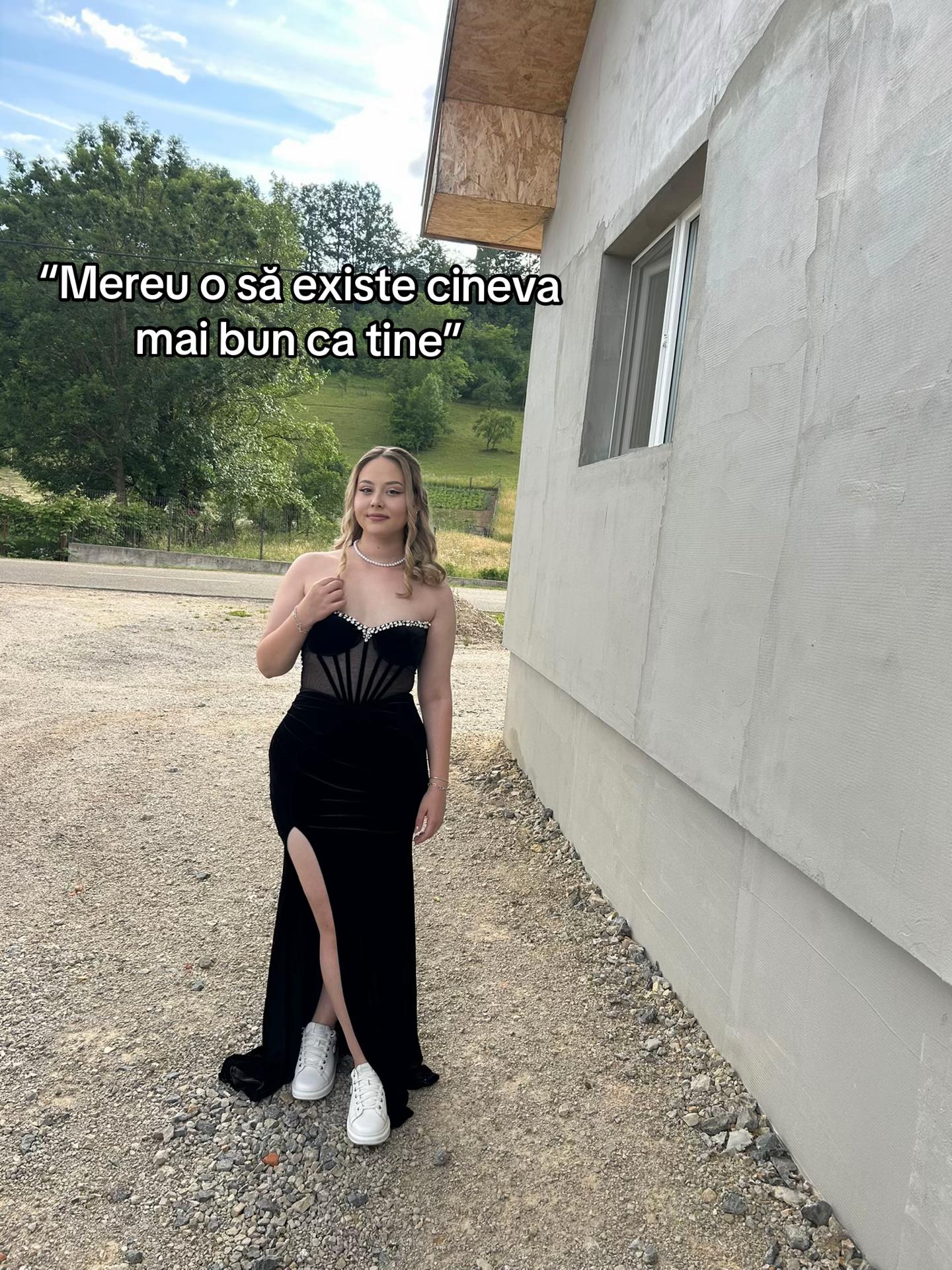 @👸🏼