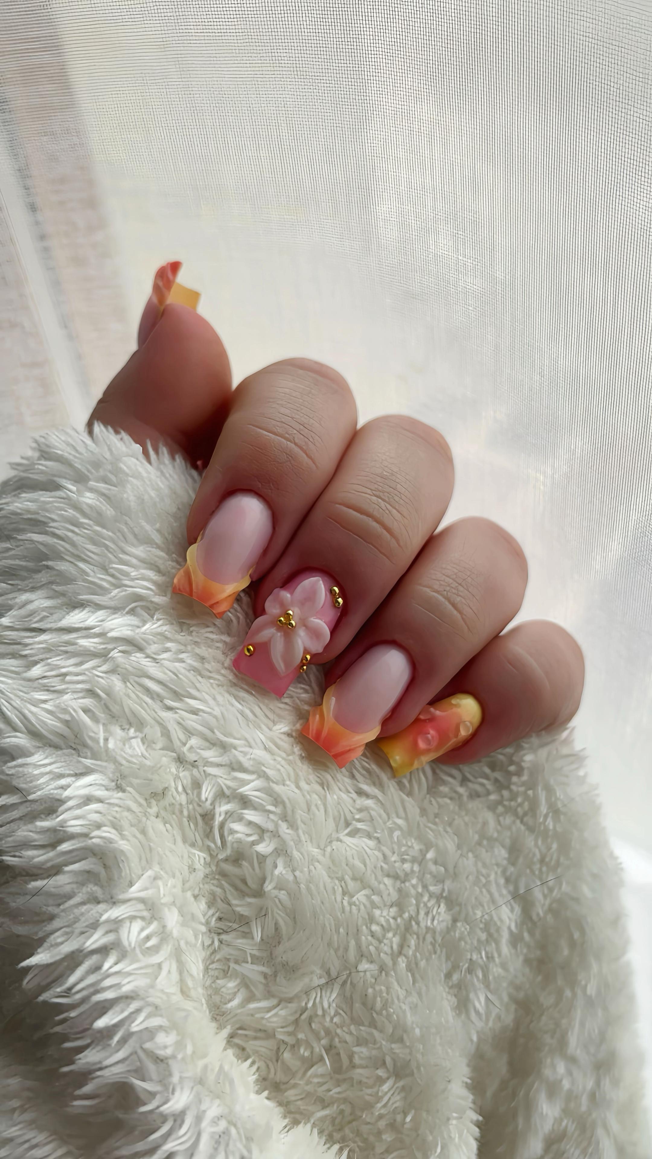@ethernails_