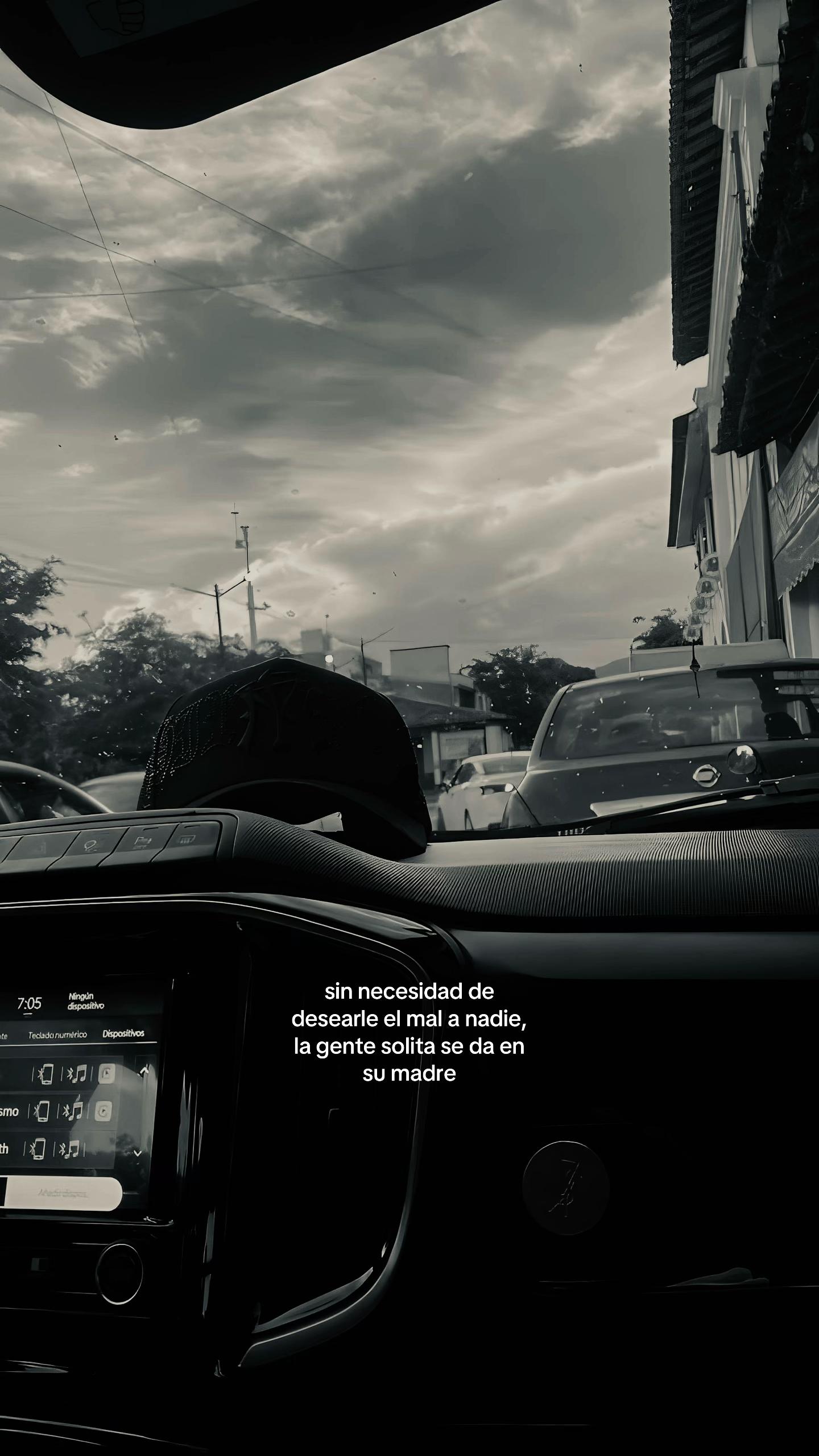 @𝐅