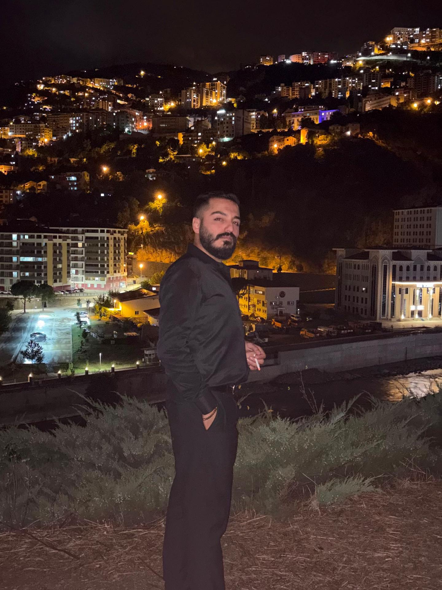 @Hüseyin 💫
